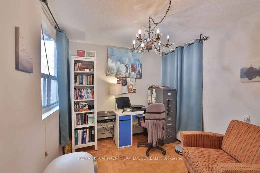 2263 Marine Drive #301