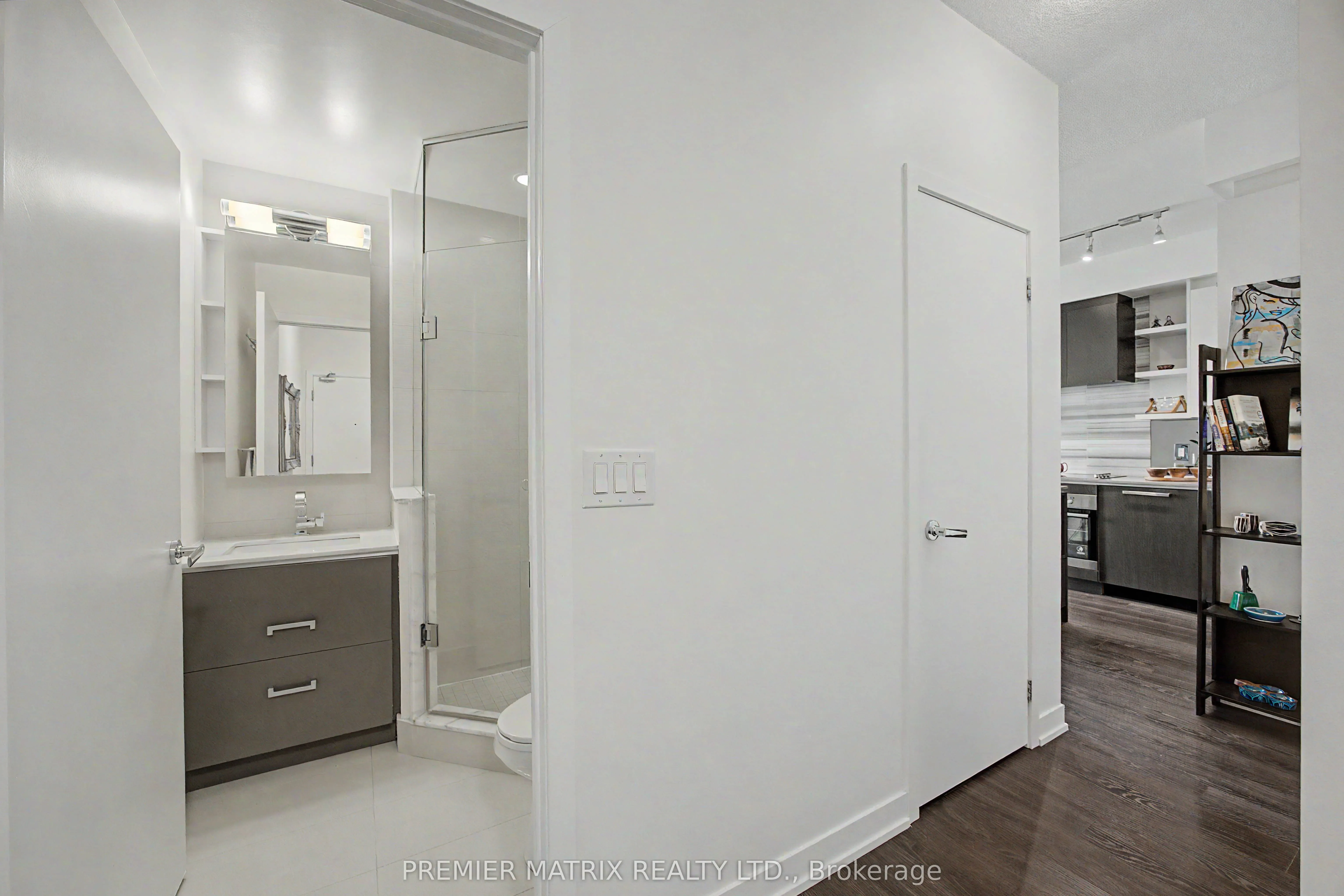 1830 Bloor Street W #930