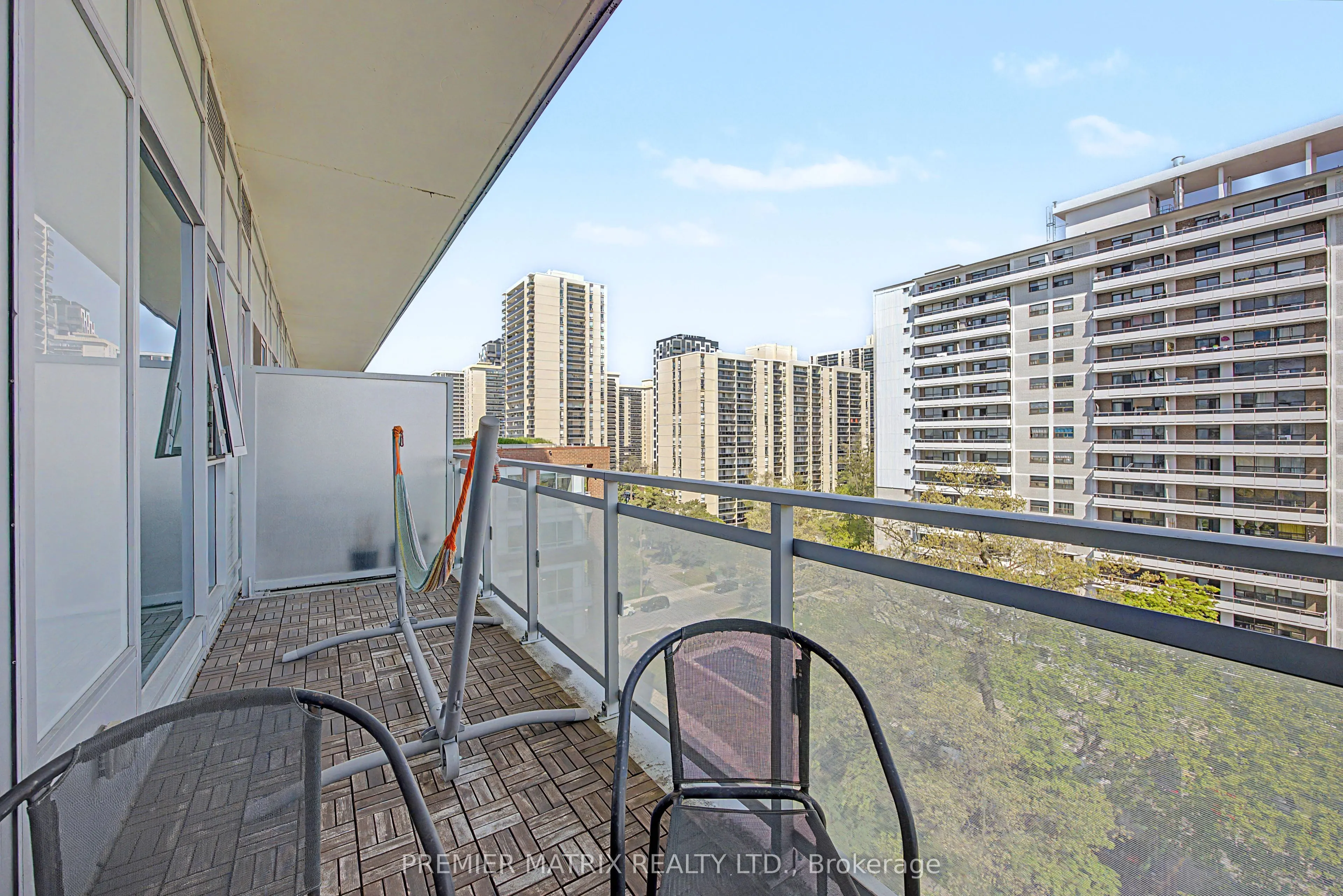 1830 Bloor Street W #930