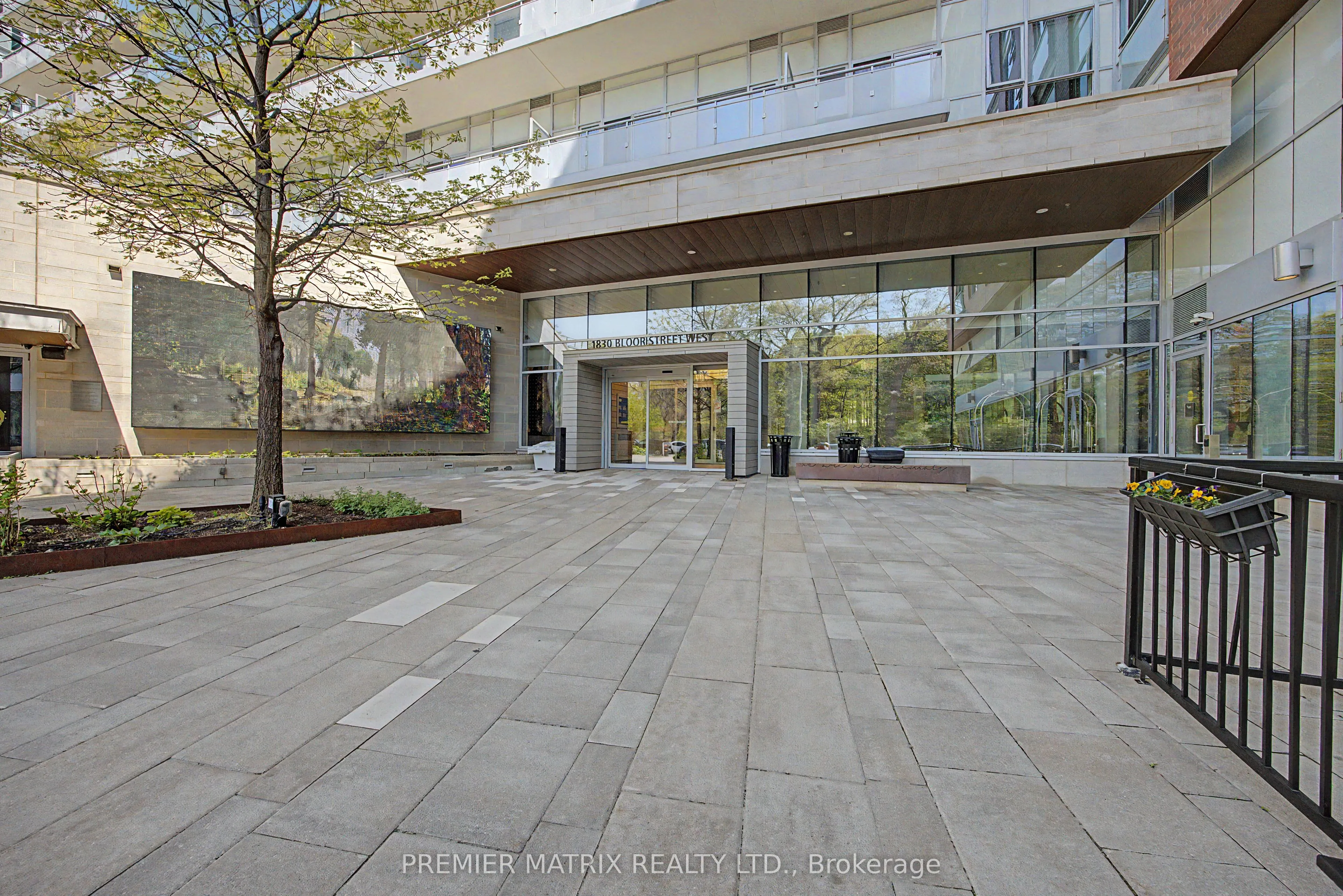 1830 Bloor Street W #930