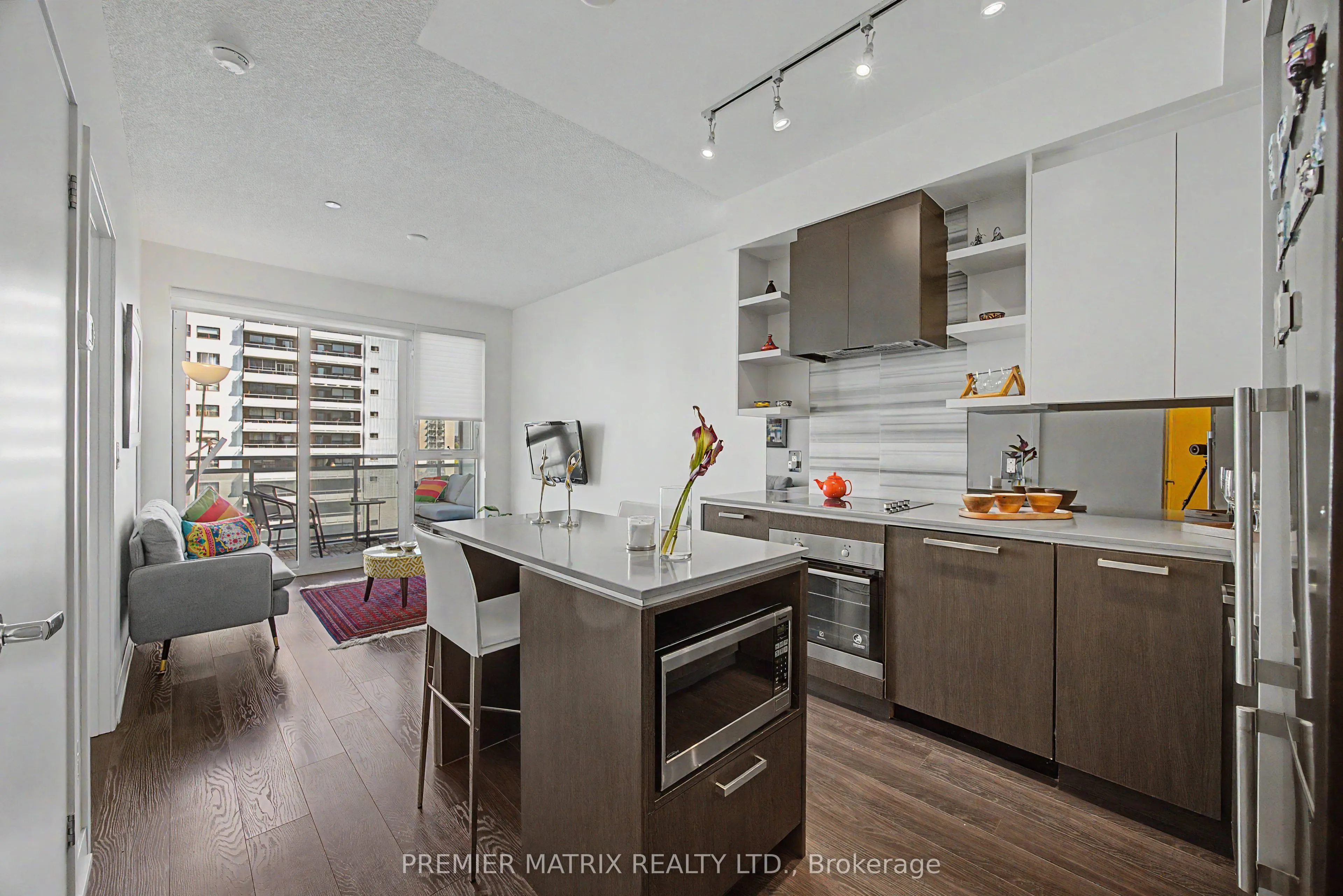 1830 Bloor Street W #930