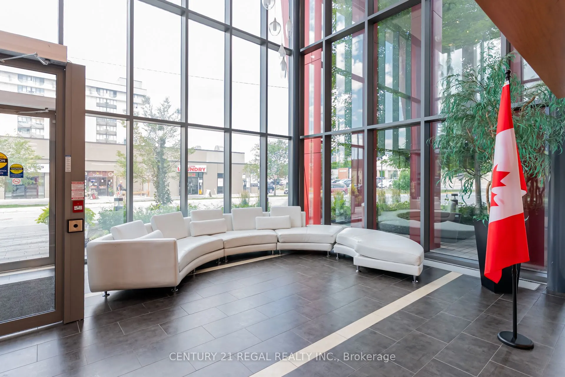 15 James Finlay Way #710