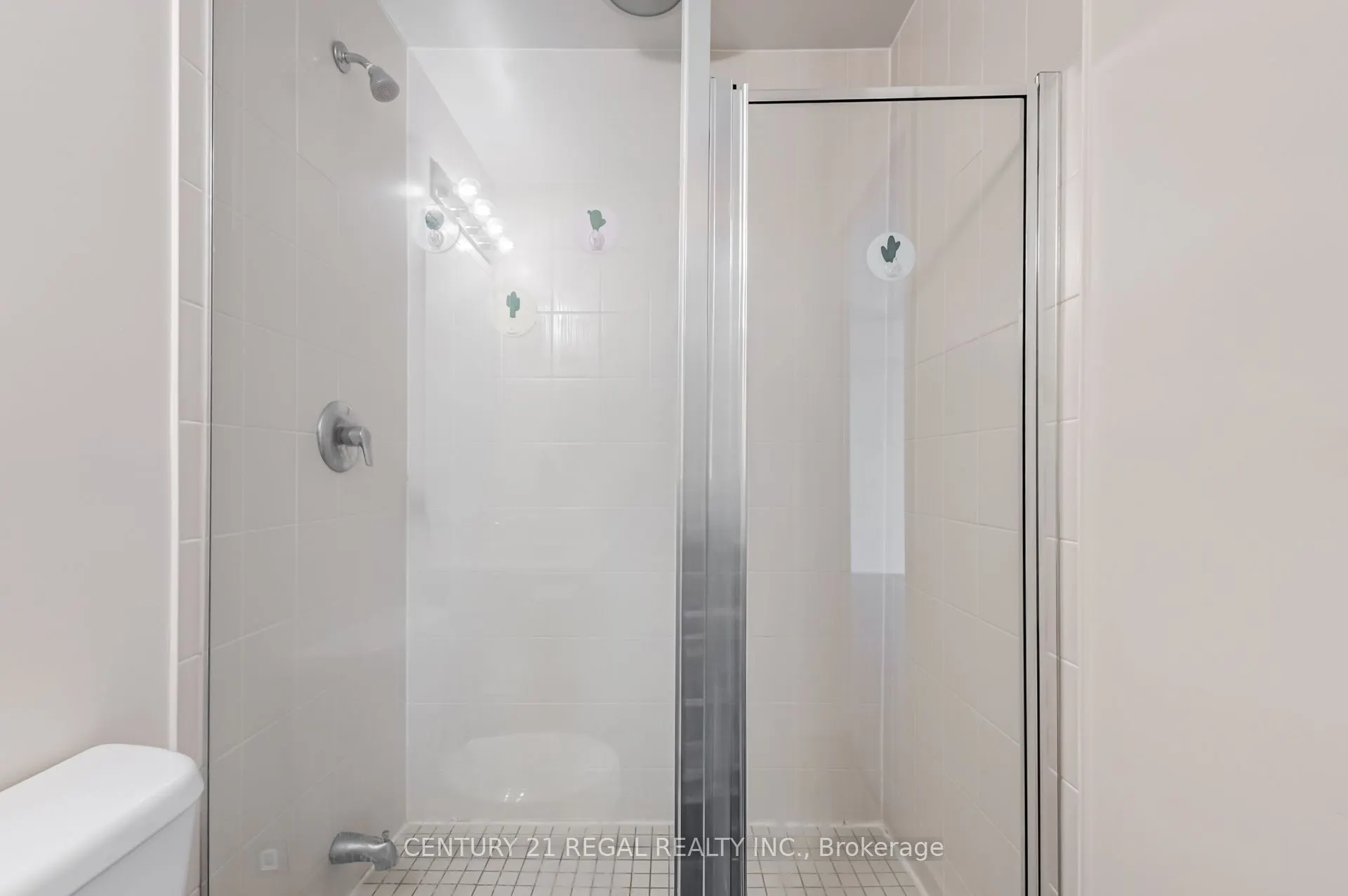 15 James Finlay Way #710