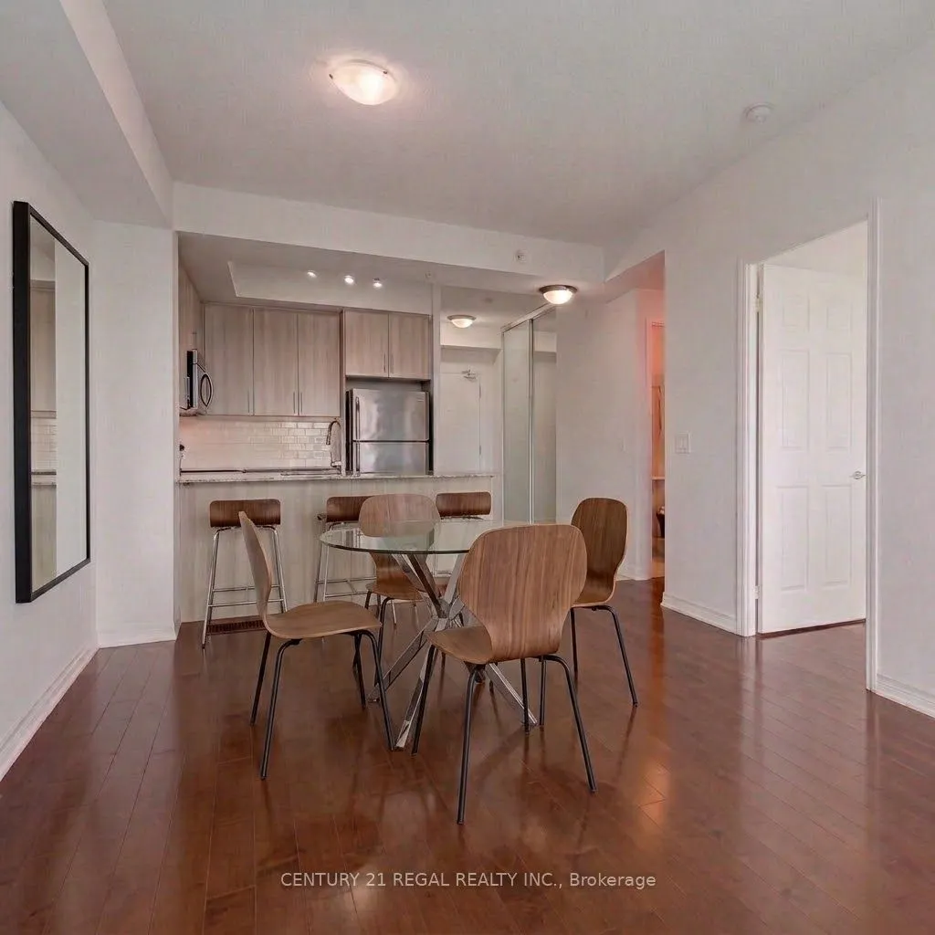 15 James Finlay Way #710