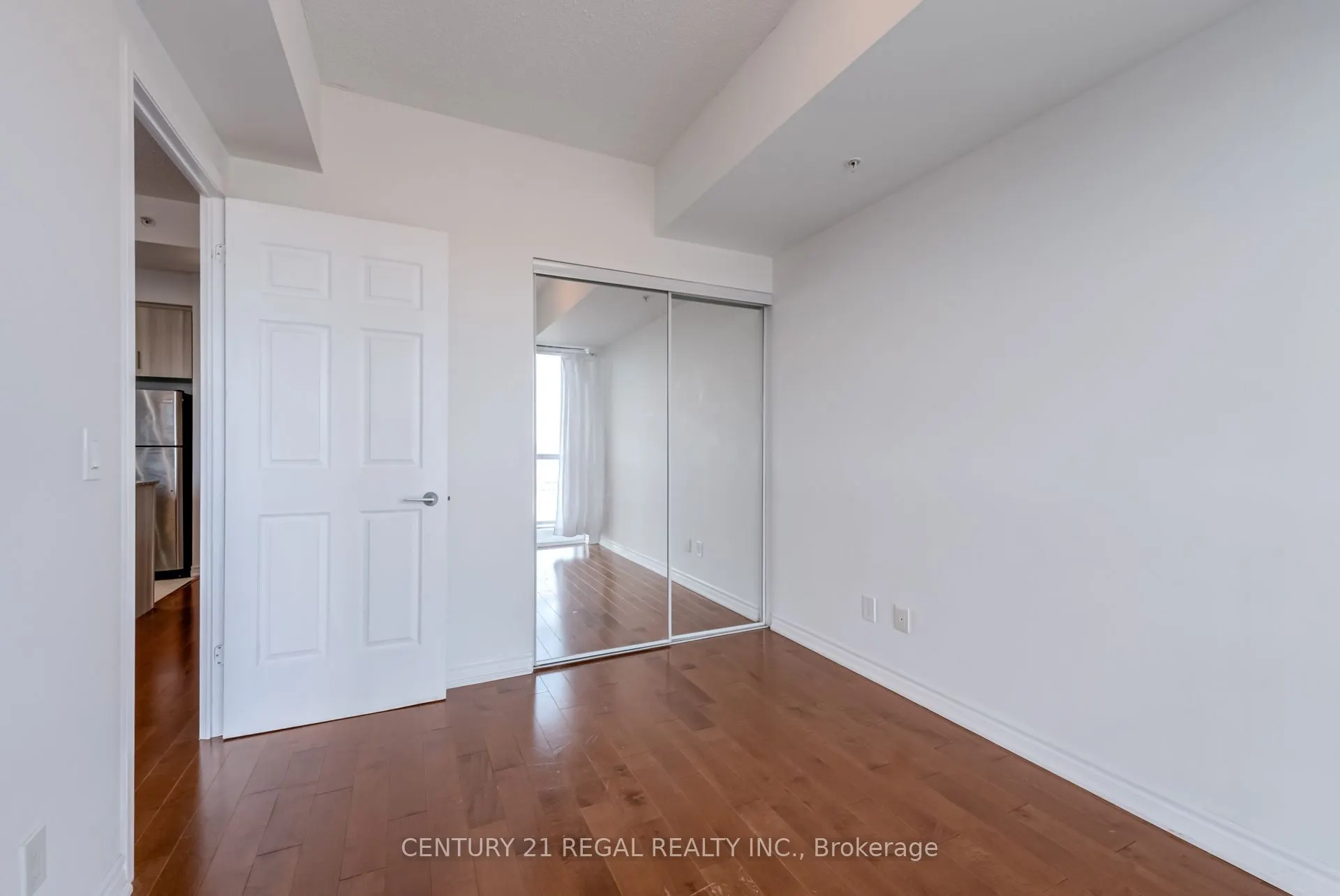 15 James Finlay Way #710