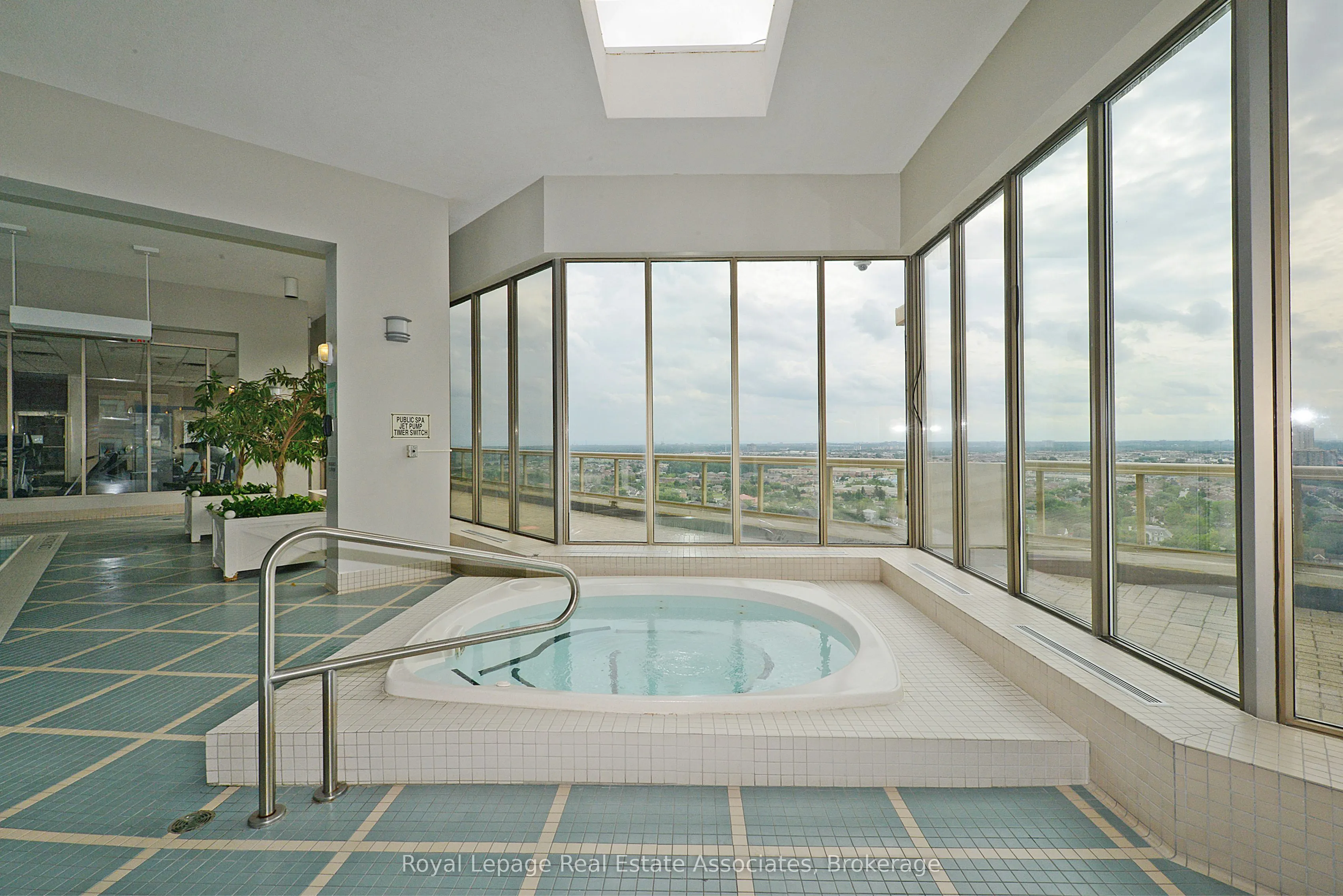 55 Elm Drive W #501