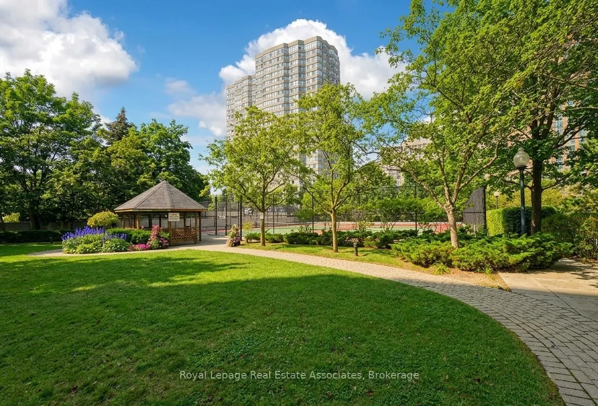 55 Elm Drive W #501