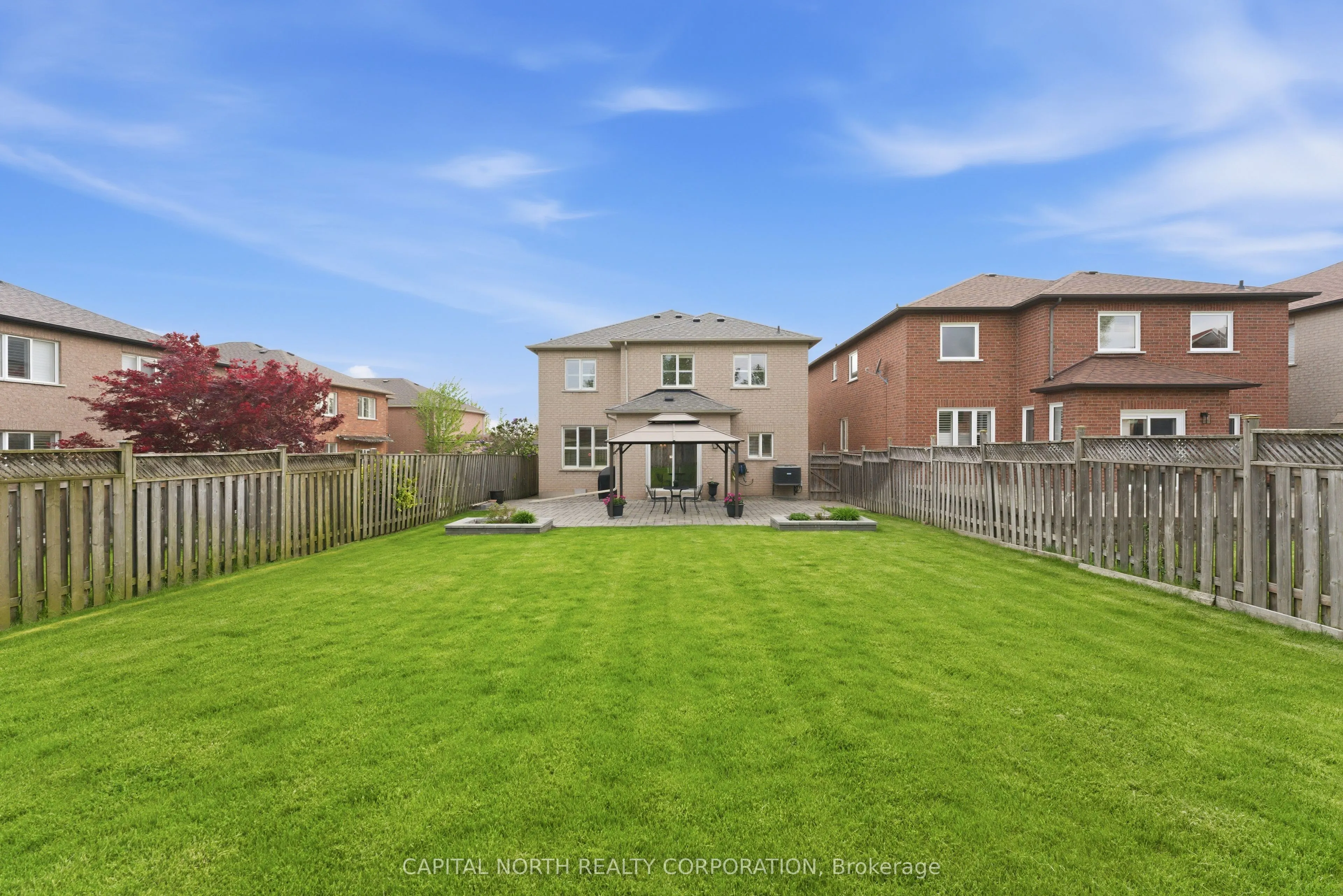 6 Veerland Drive
