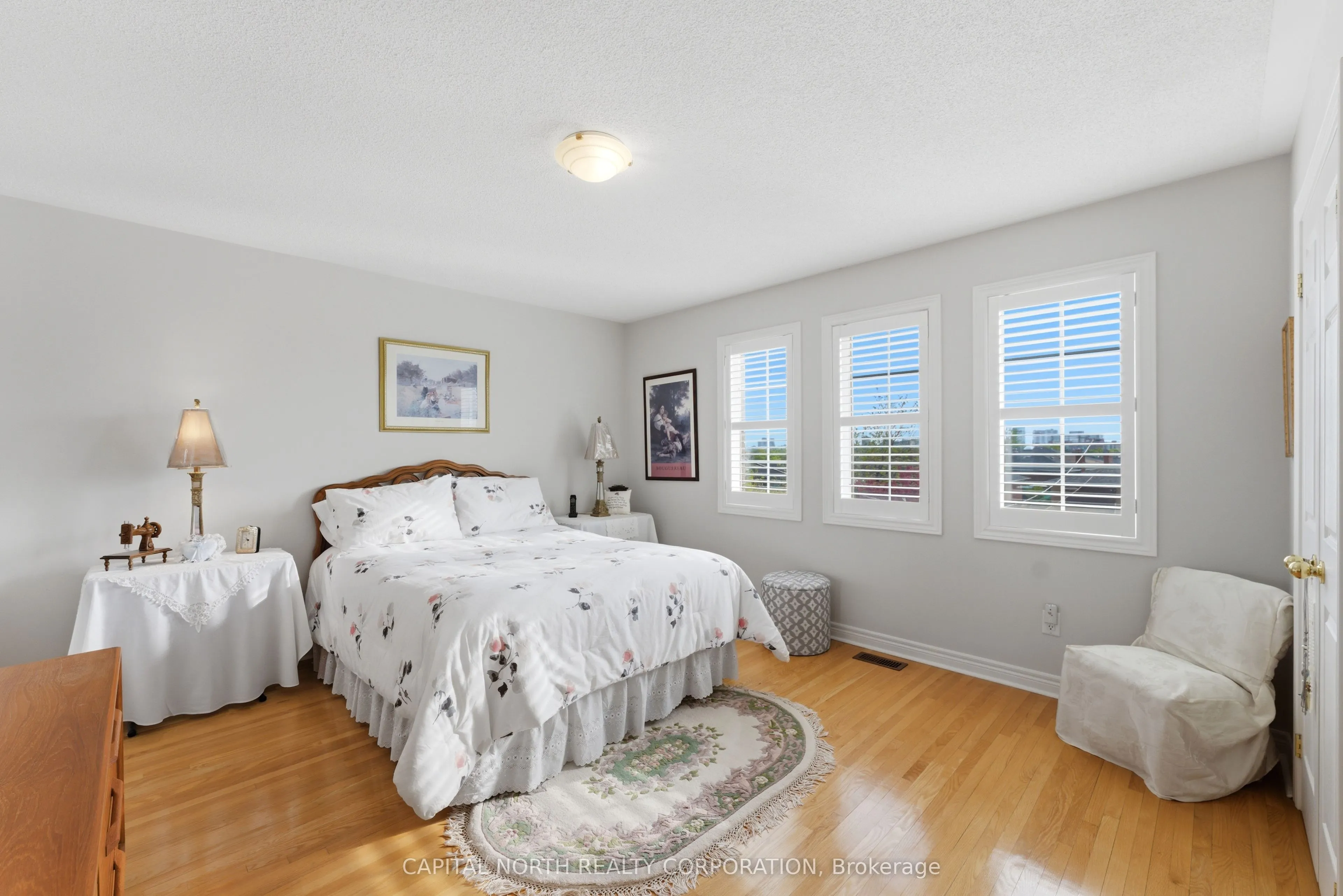 6 Veerland Drive