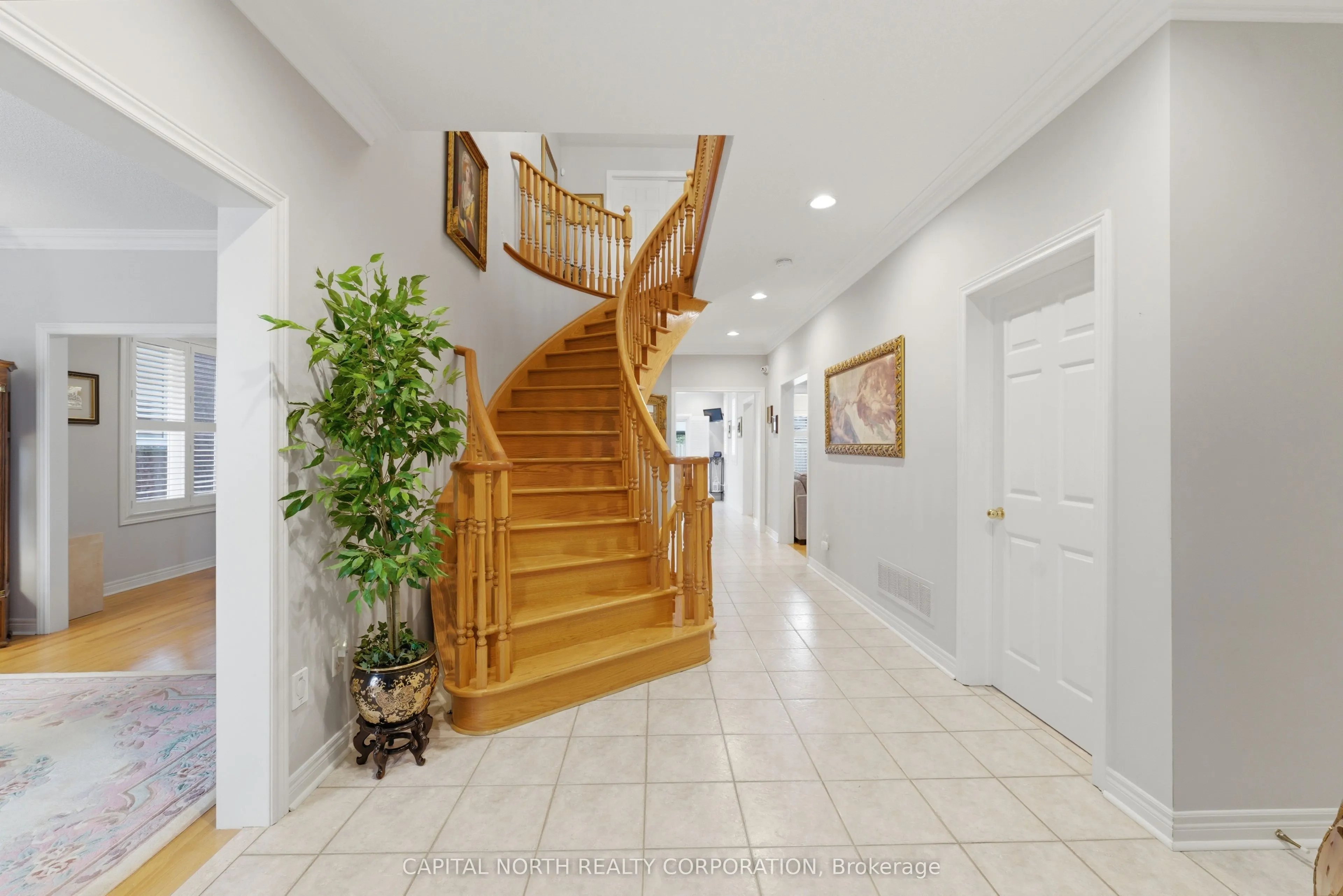 6 Veerland Drive
