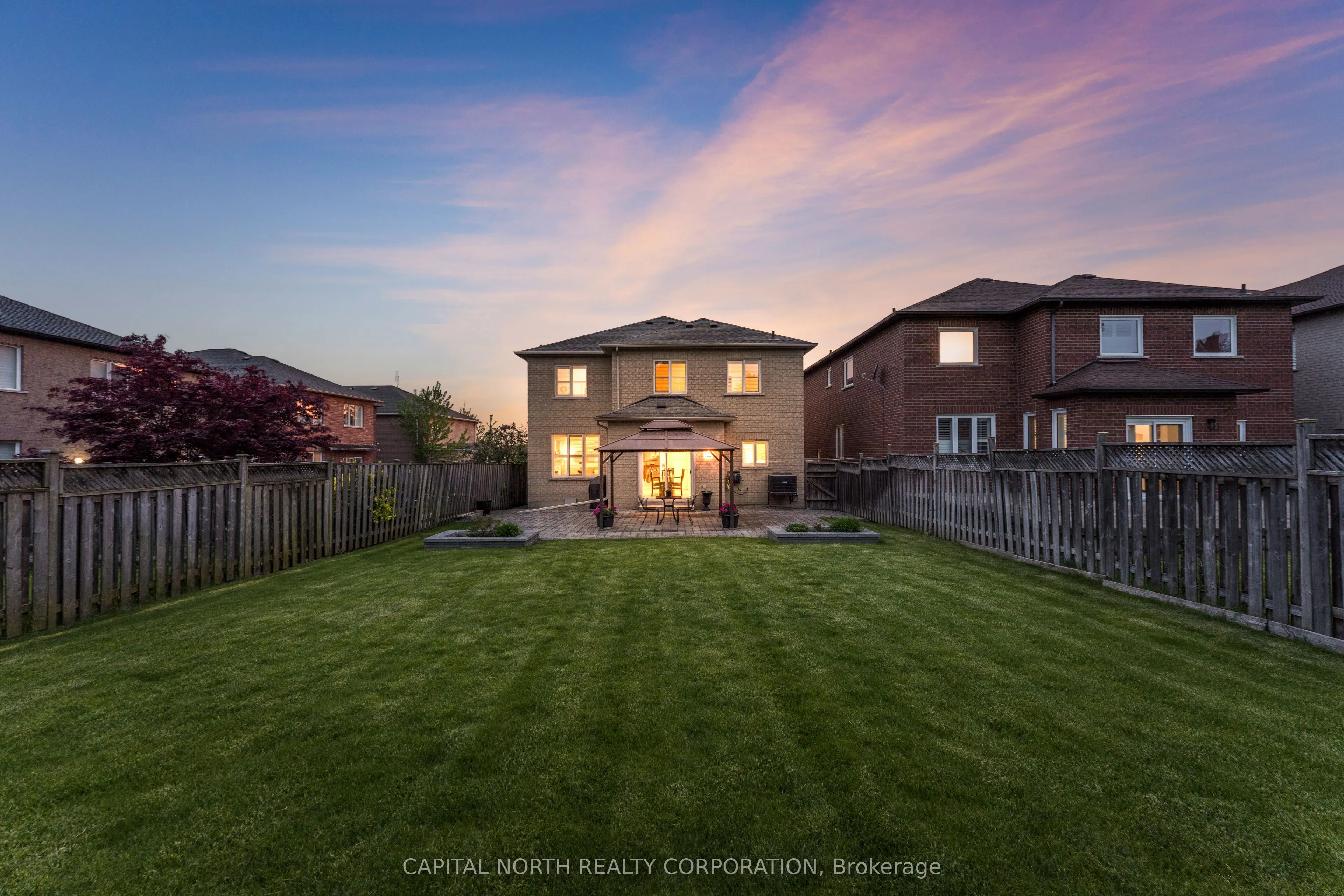 6 Veerland Drive