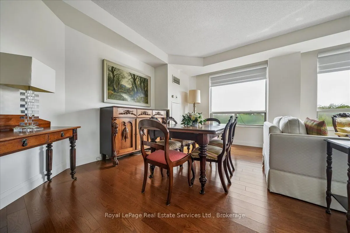 2511 Lakeshore Road W #405