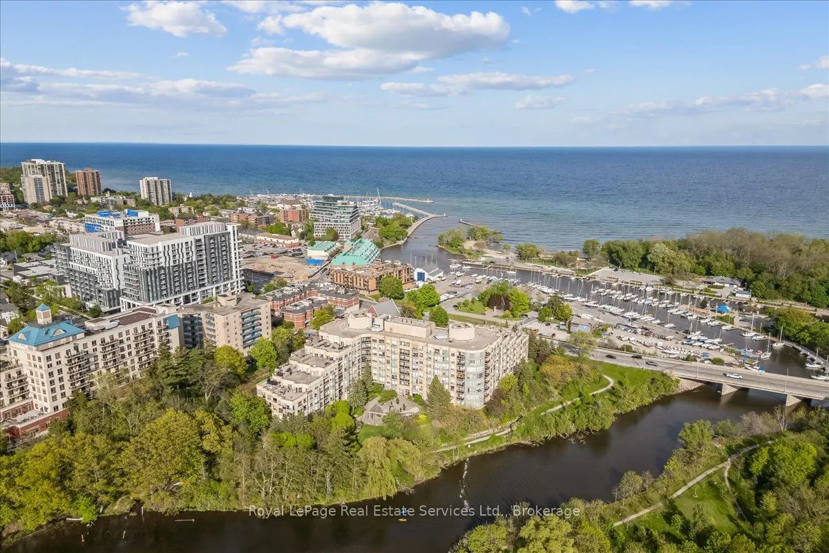 2511 Lakeshore Road W #405