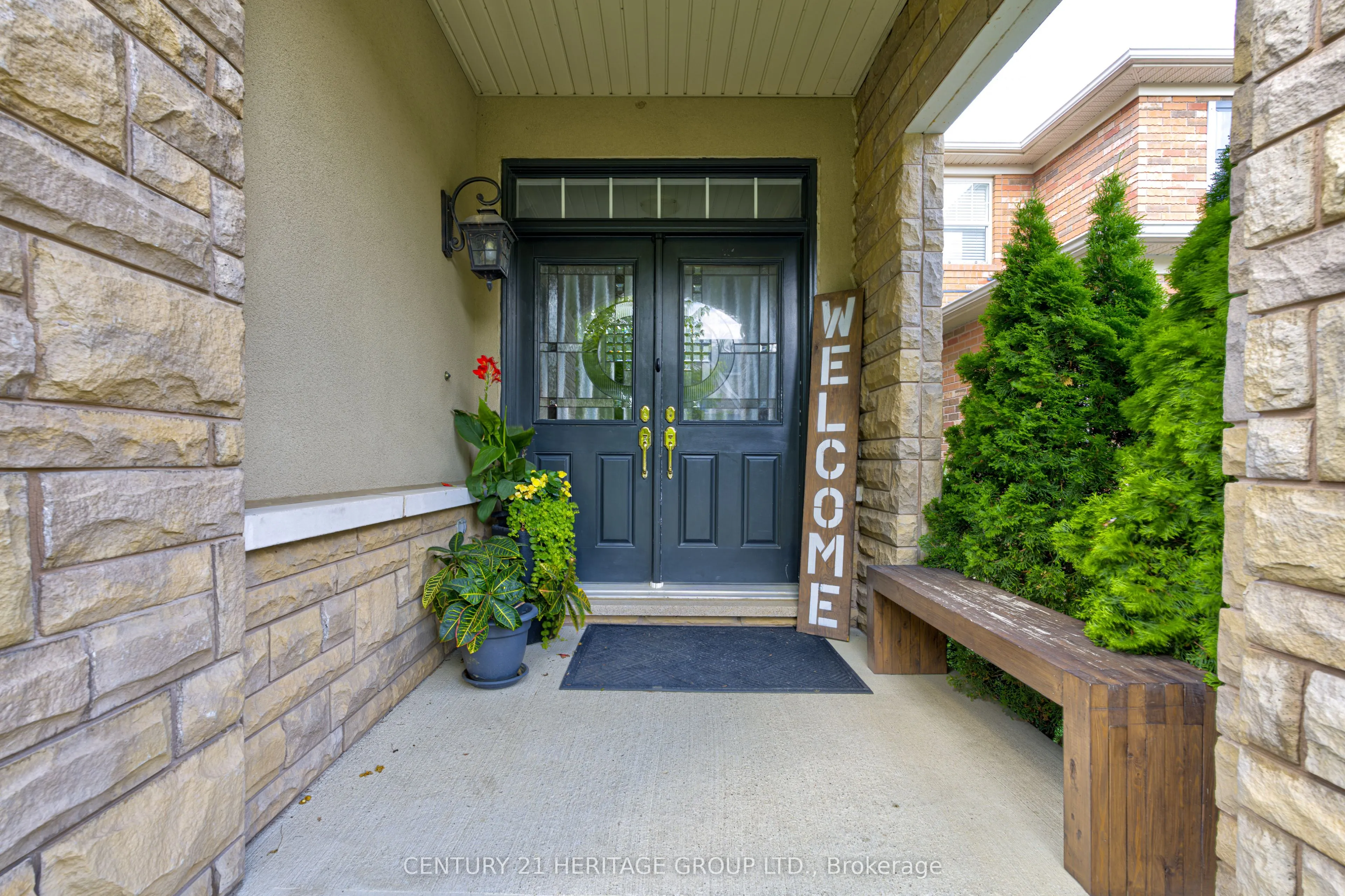1406 Marshall Crescent