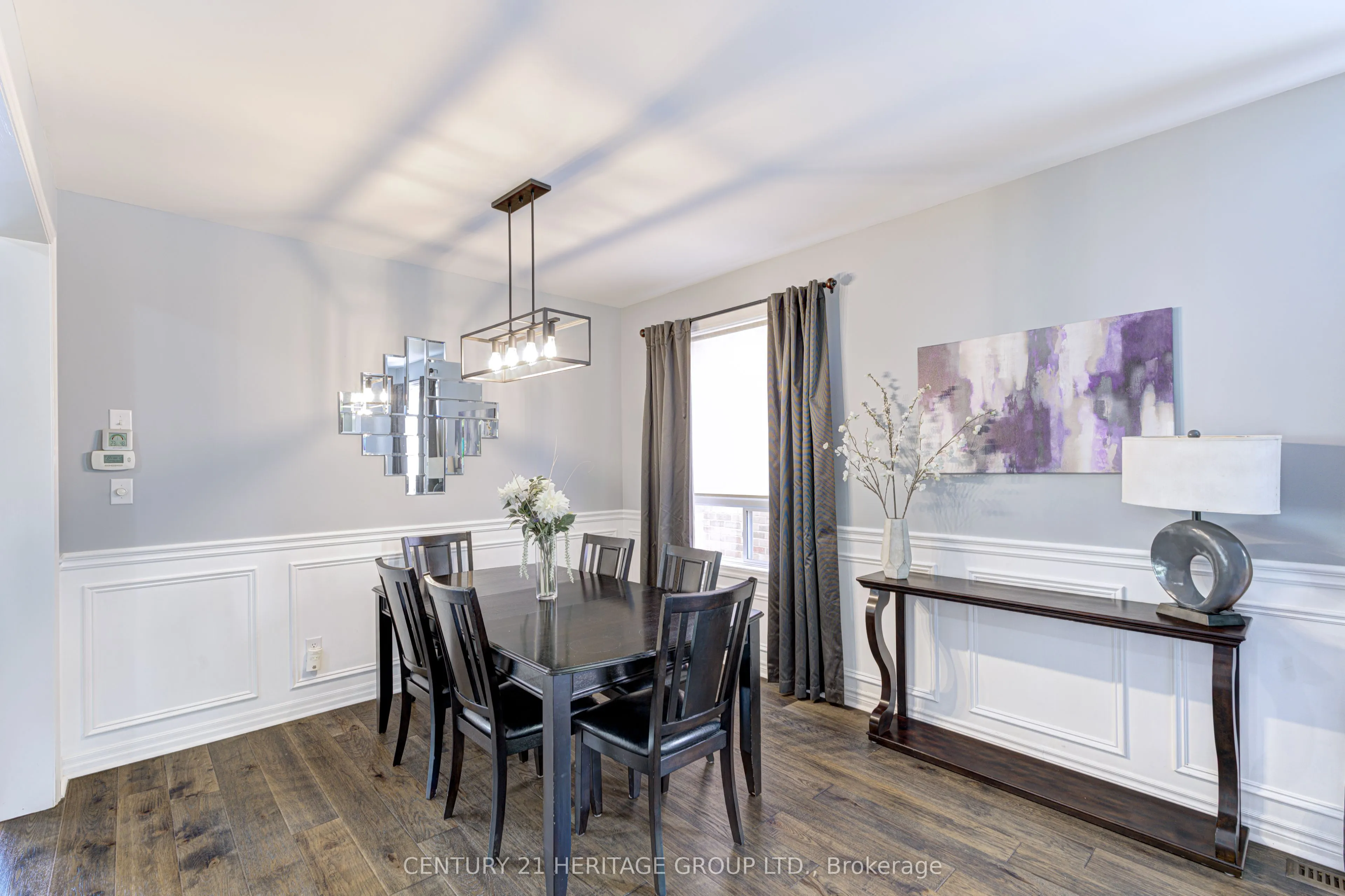1406 Marshall Crescent