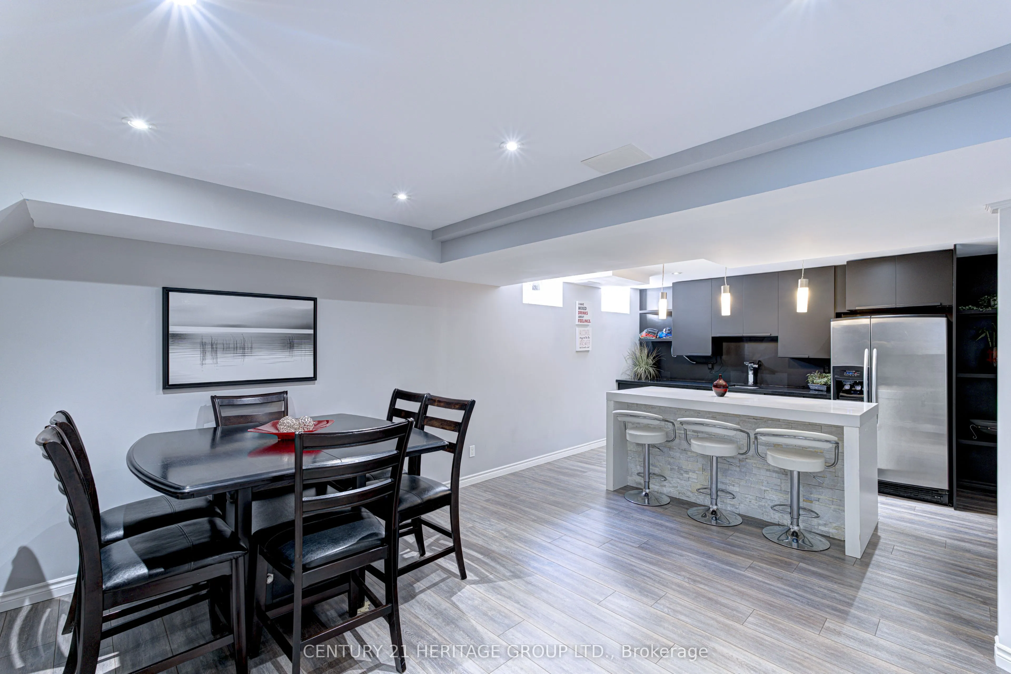1406 Marshall Crescent