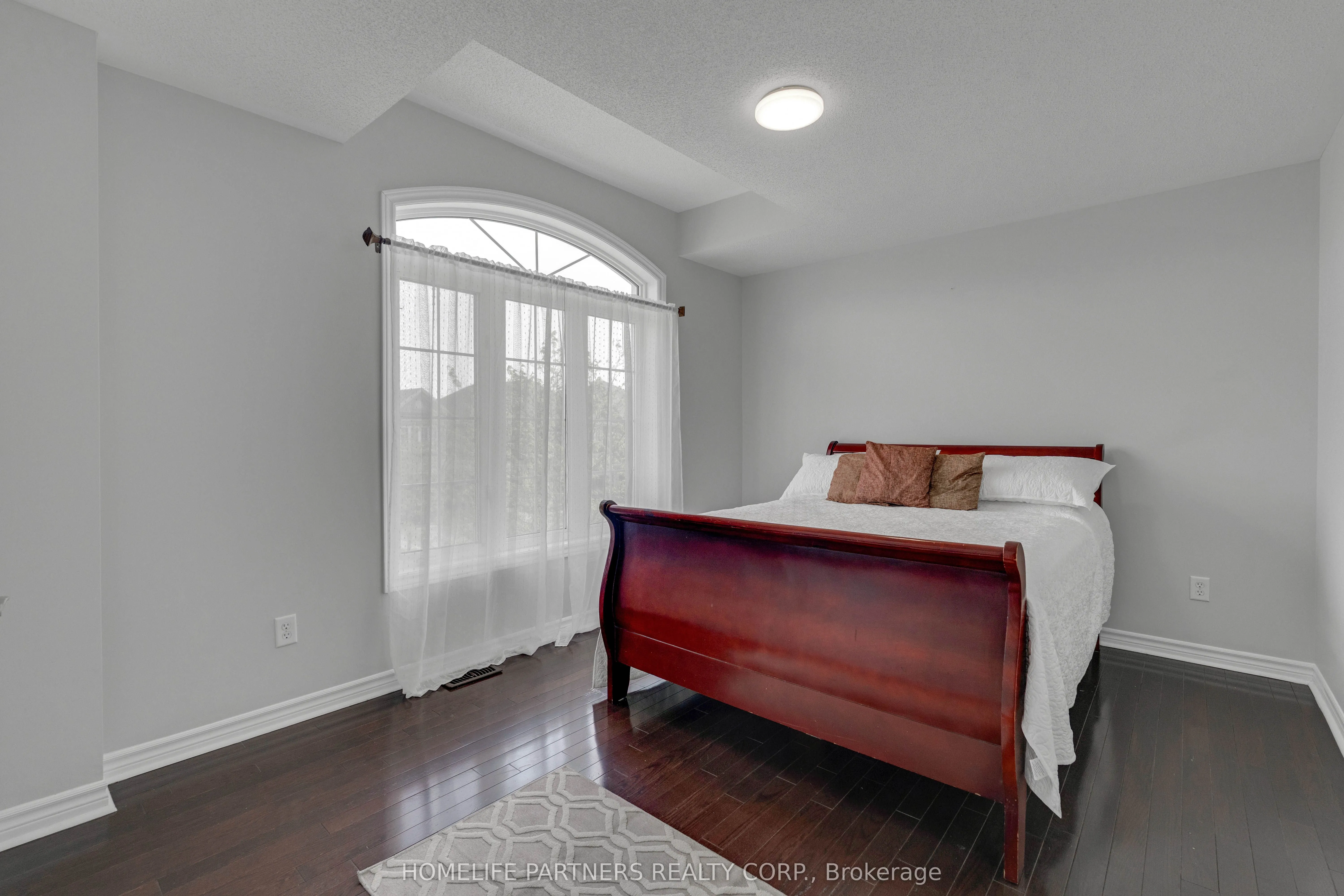 15 Oakhaven Road