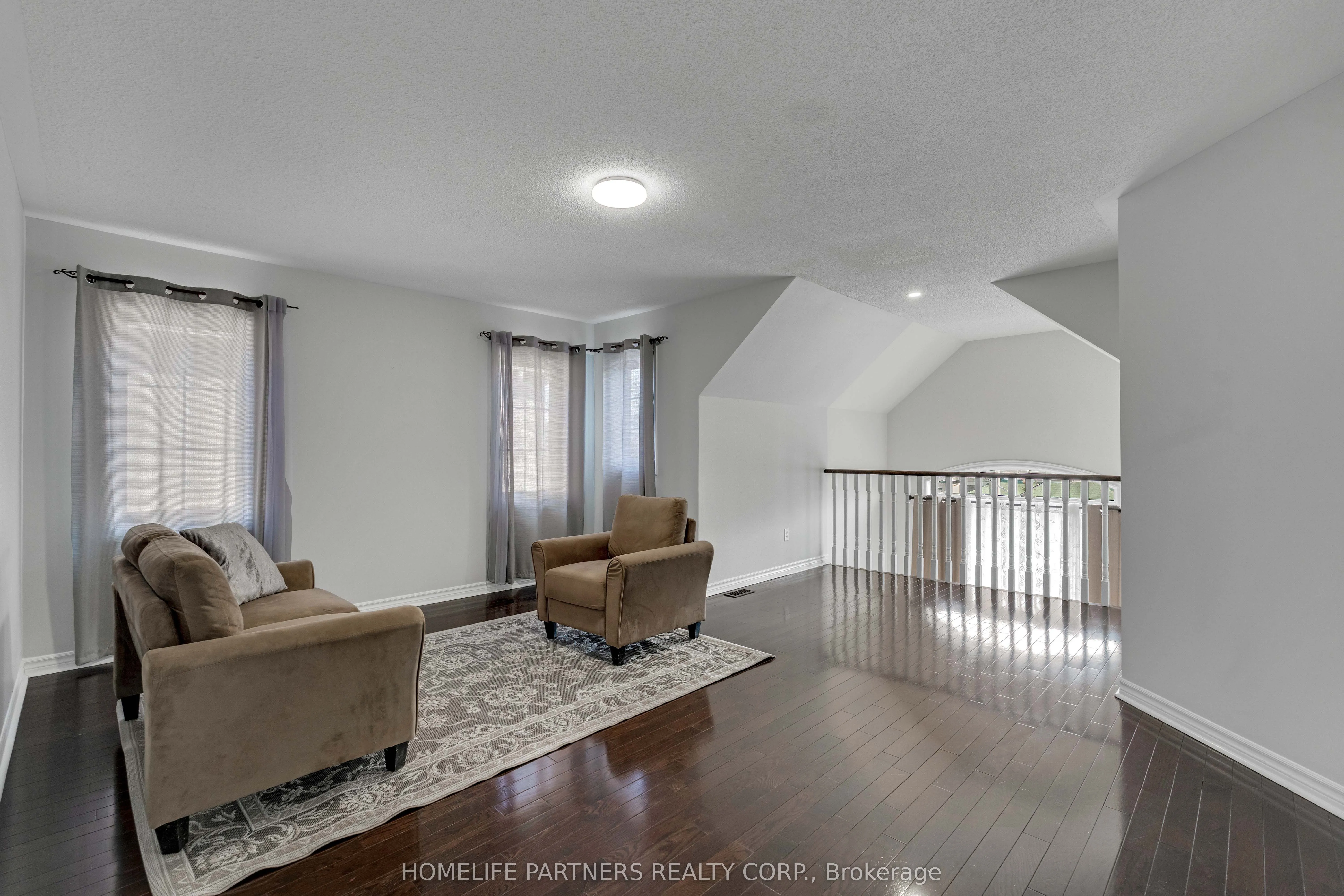 15 Oakhaven Road