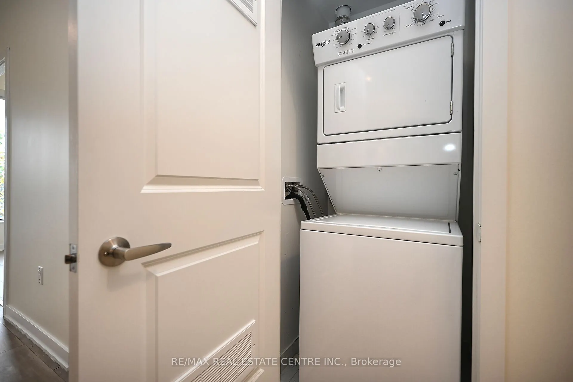 4655 Metcalfe Avenue #206