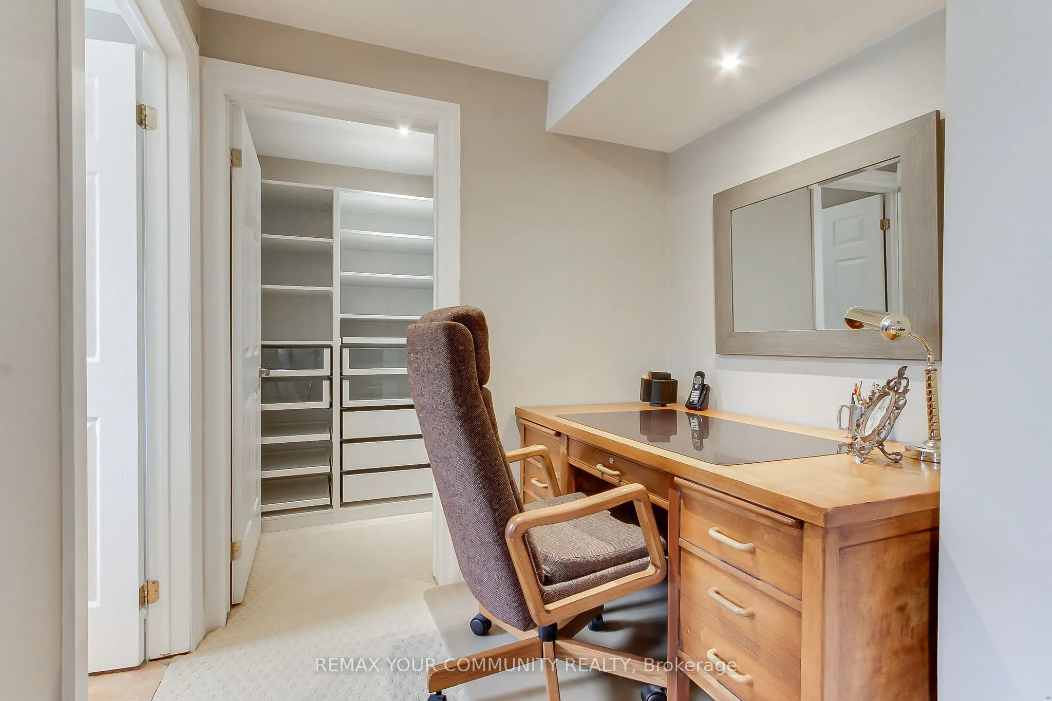 23 Reddington Drive #5