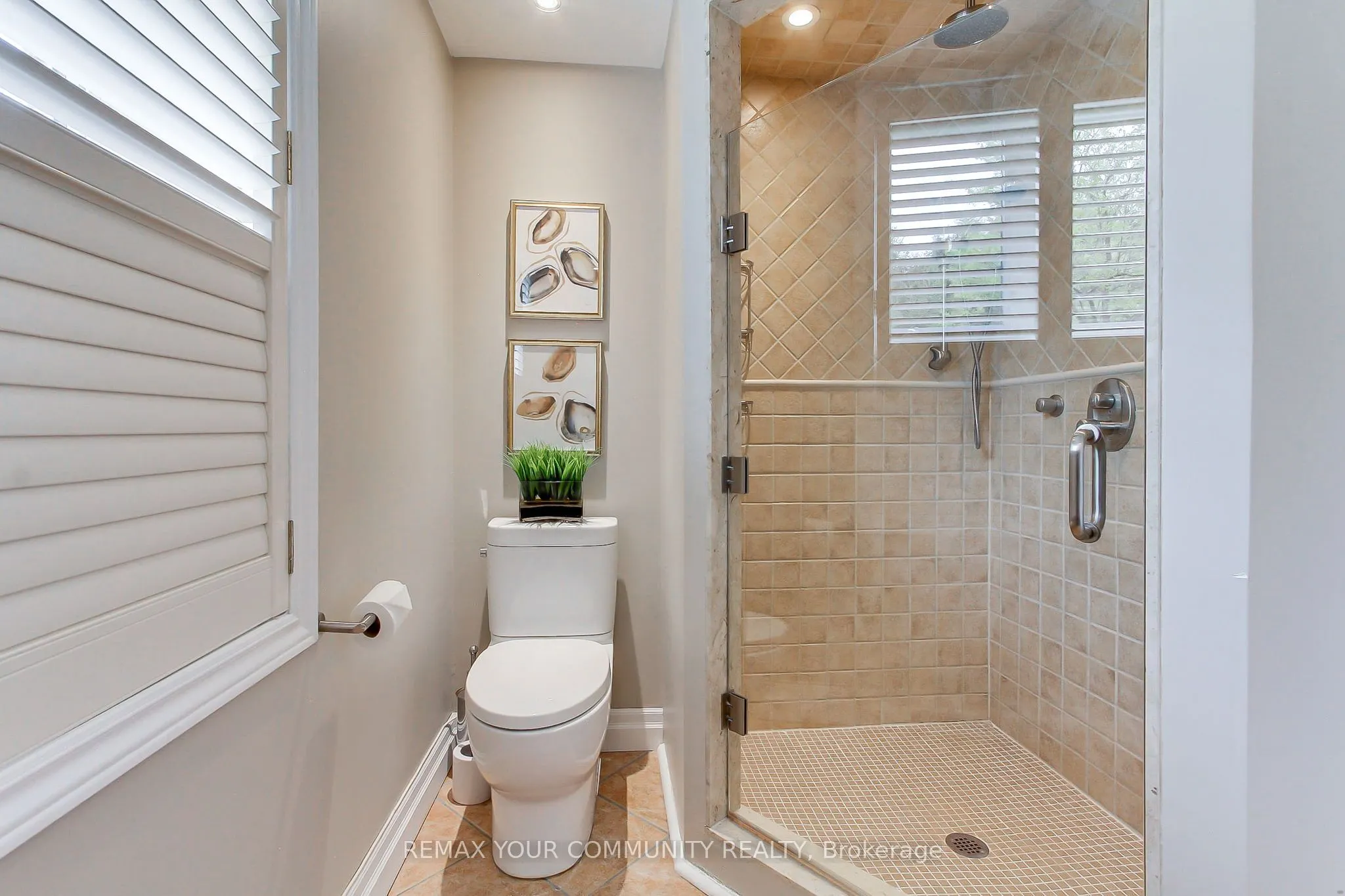 23 Reddington Drive #5