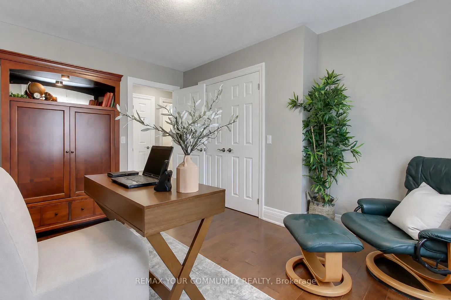 23 Reddington Drive #5