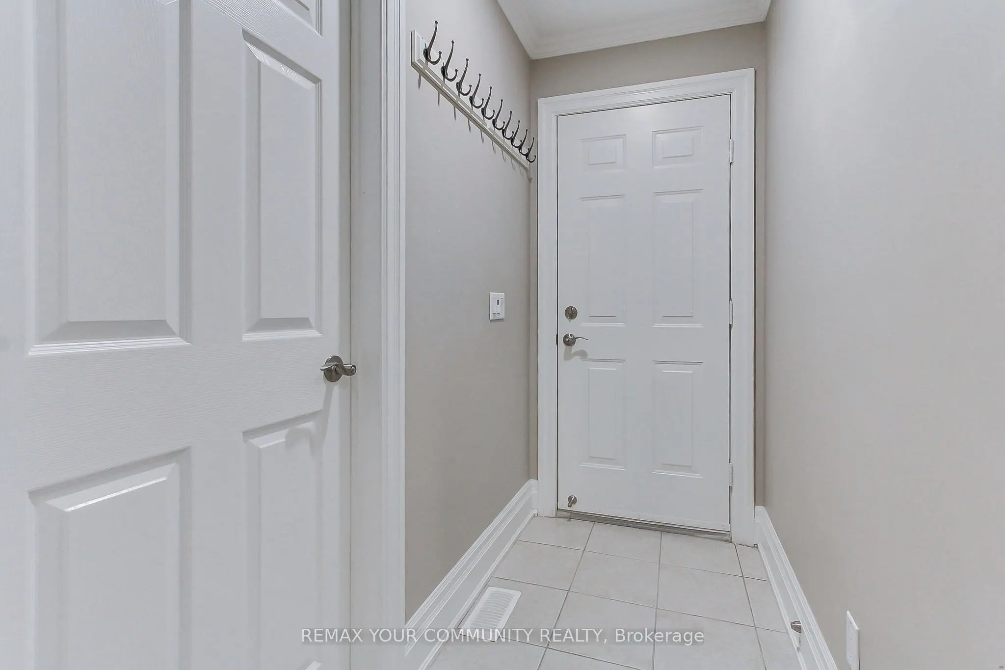 23 Reddington Drive #5