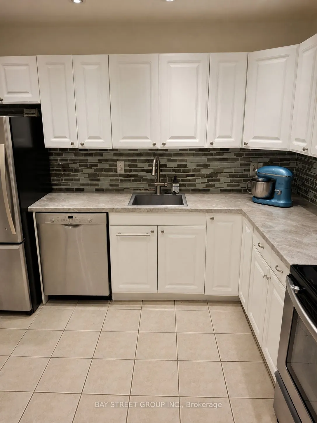 2120 Rathburn Road E #127