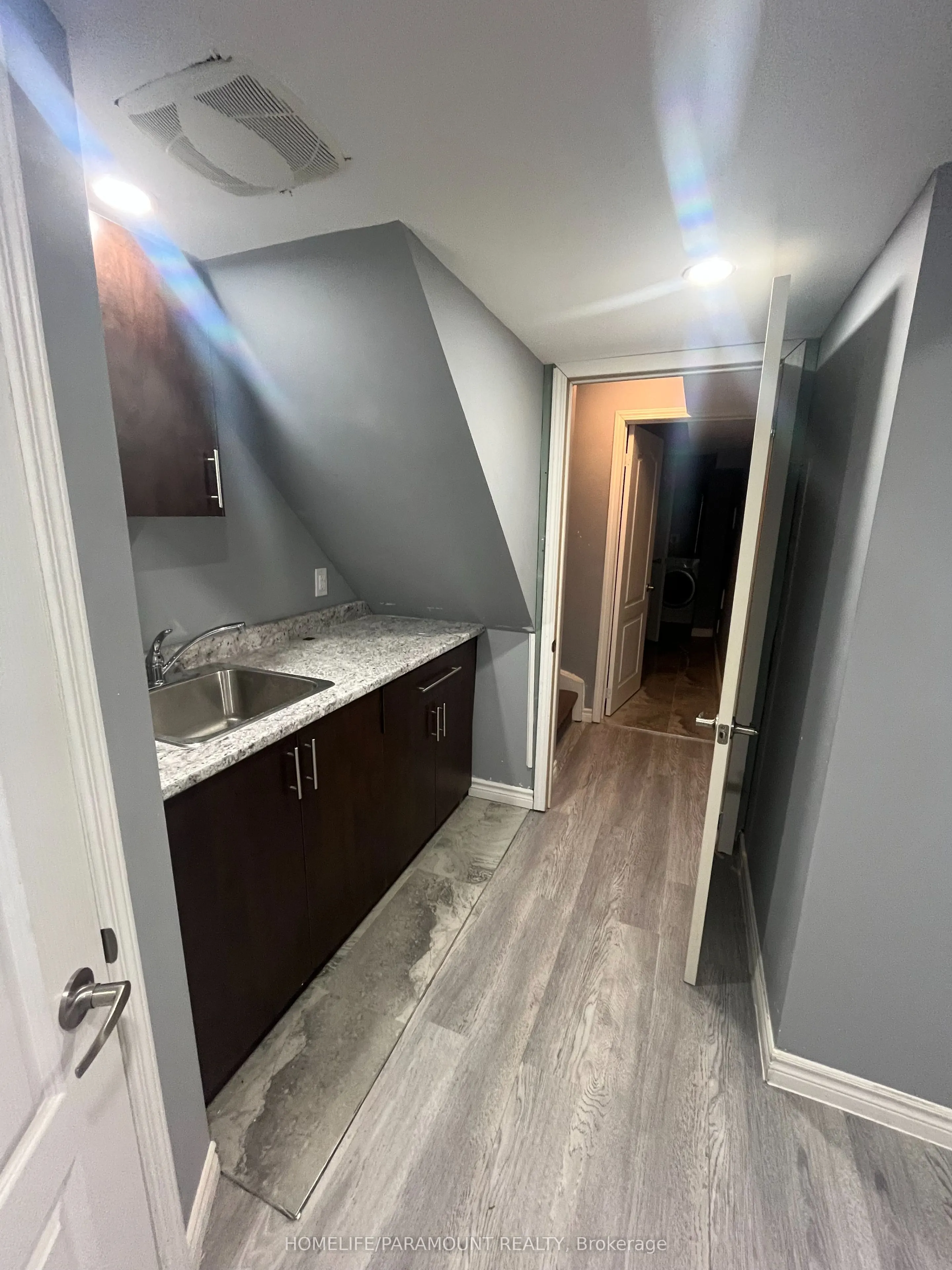 27 Lonestar Crescent