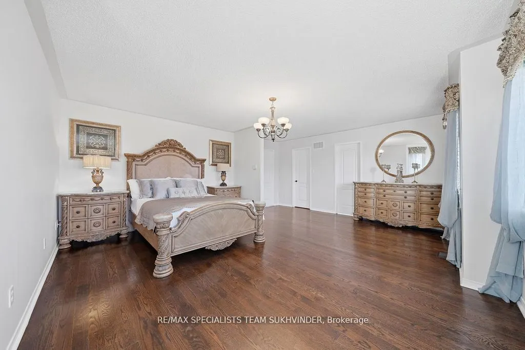 7148 Lowville Heights