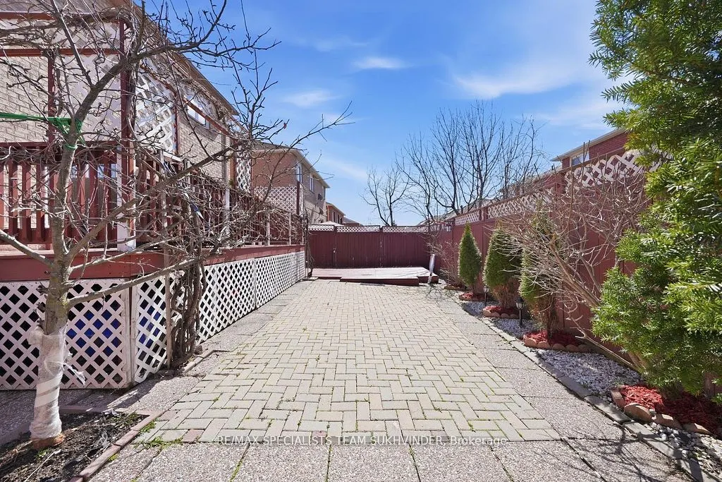 7148 Lowville Heights