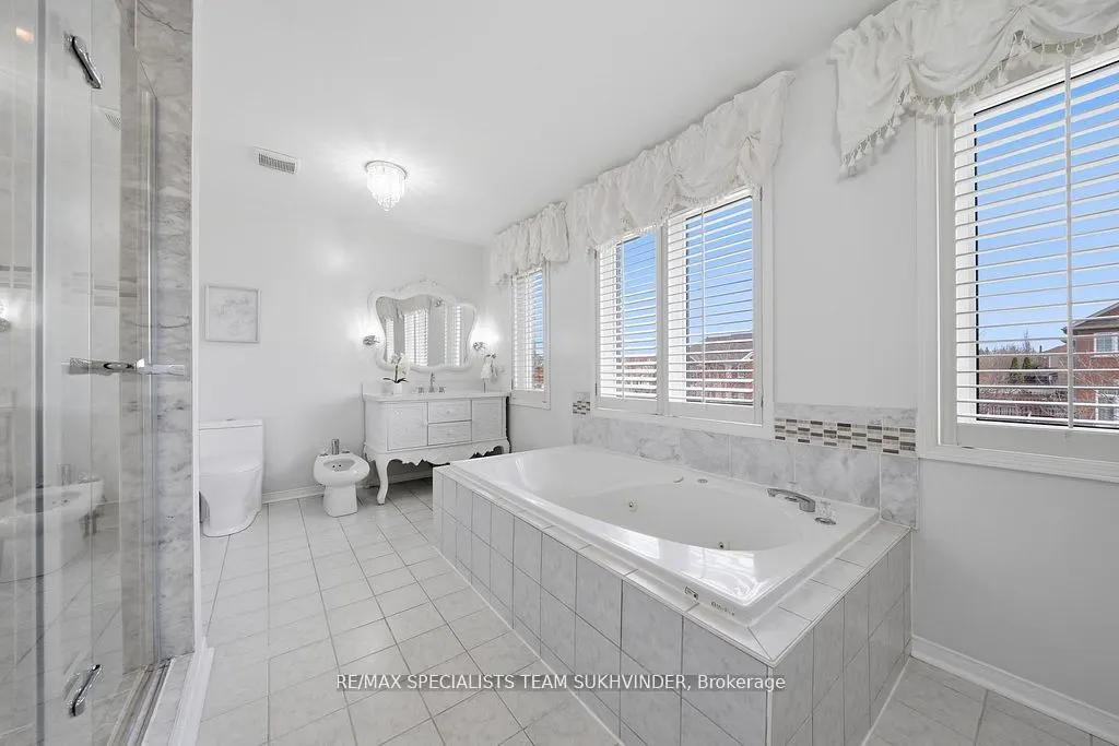 7148 Lowville Heights