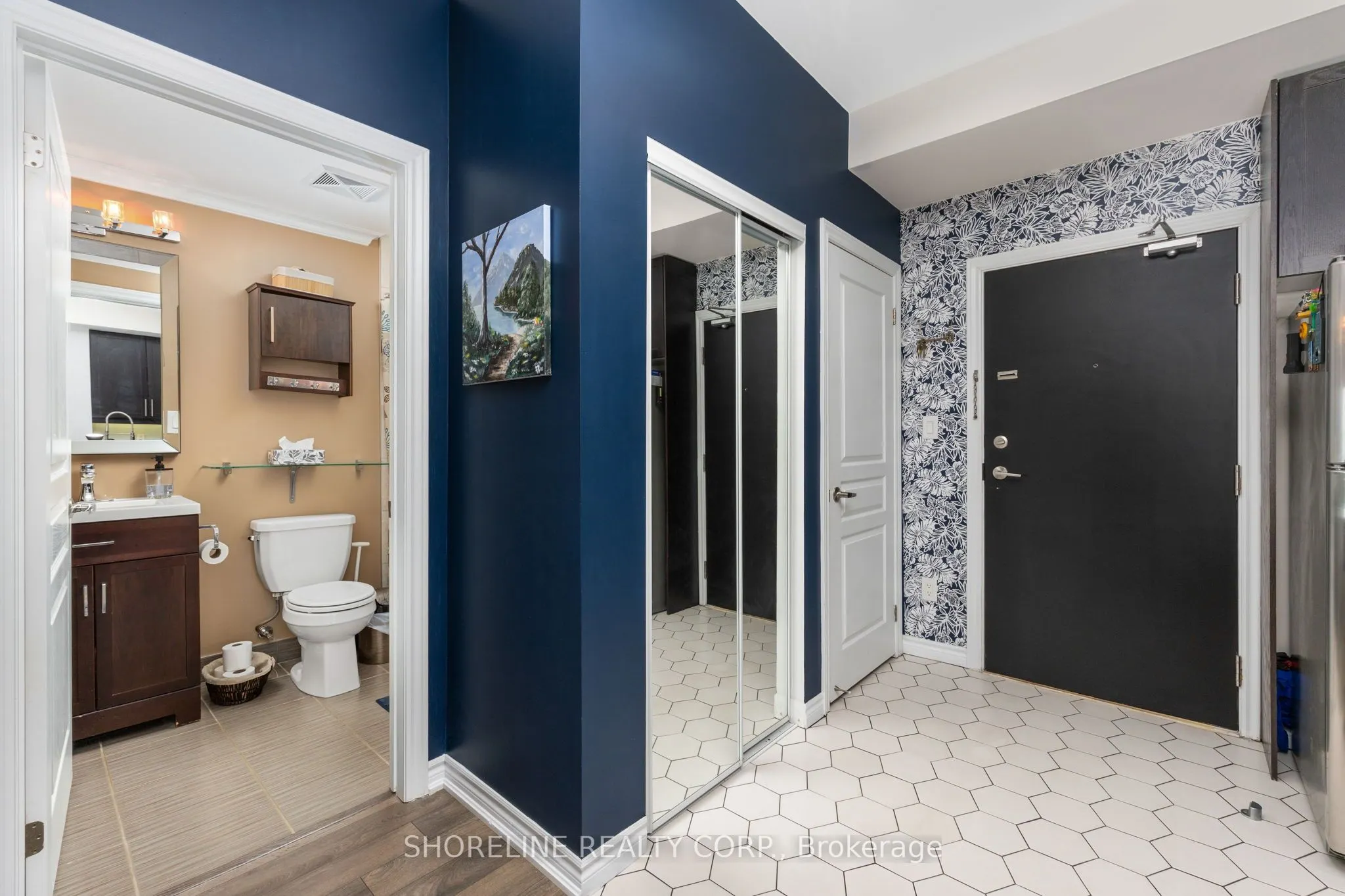 570 Lolita Gardens #401