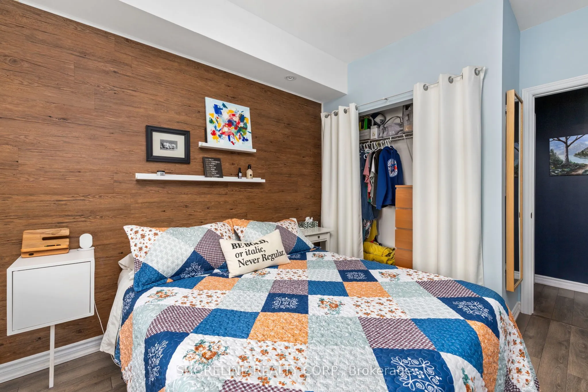 570 Lolita Gardens #401
