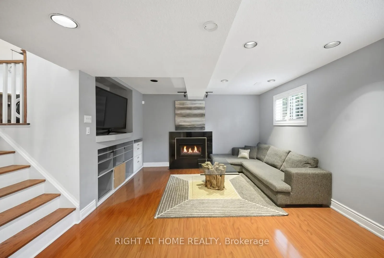 6415 Dunray Court