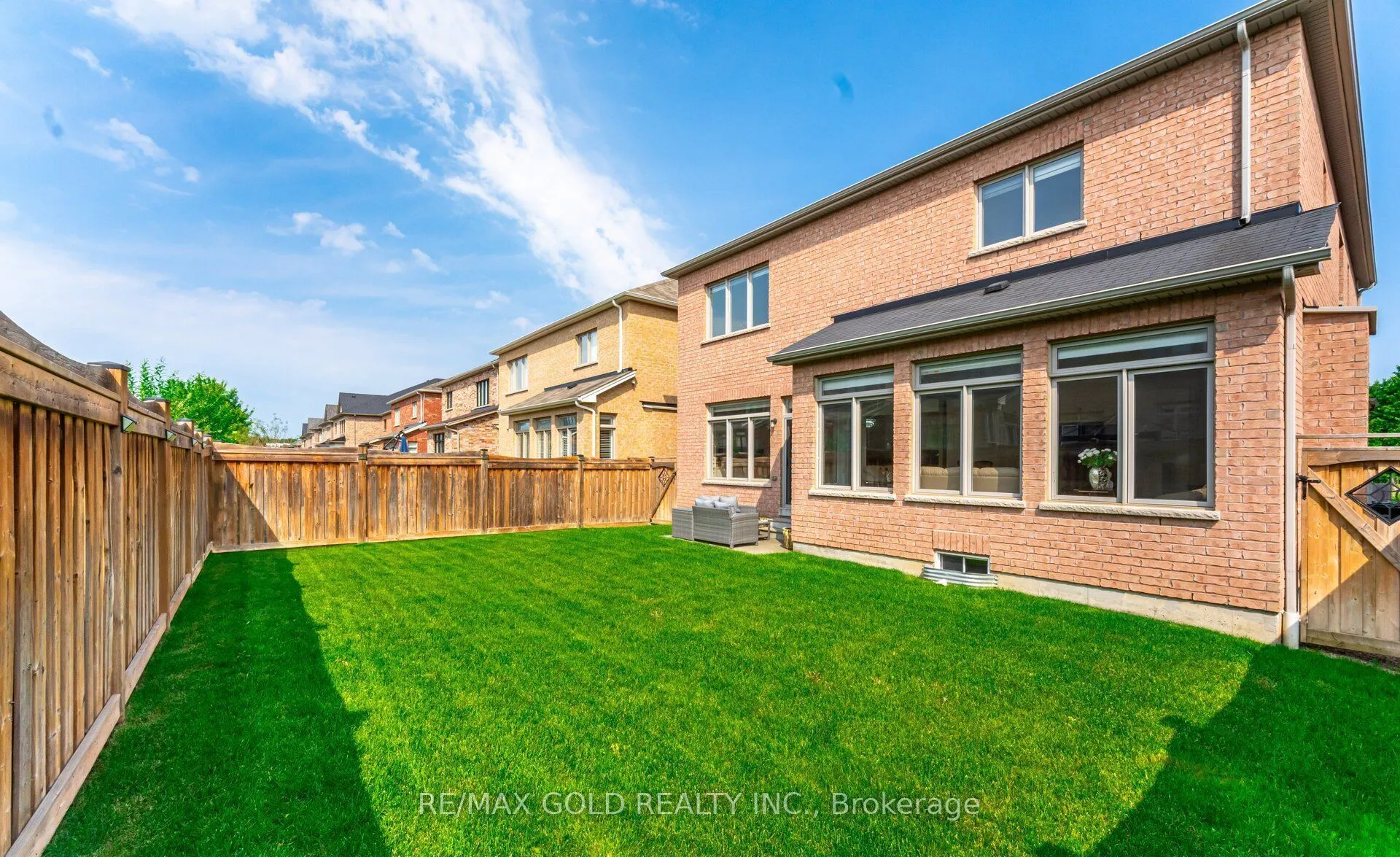 106 Rising Hill Ridge