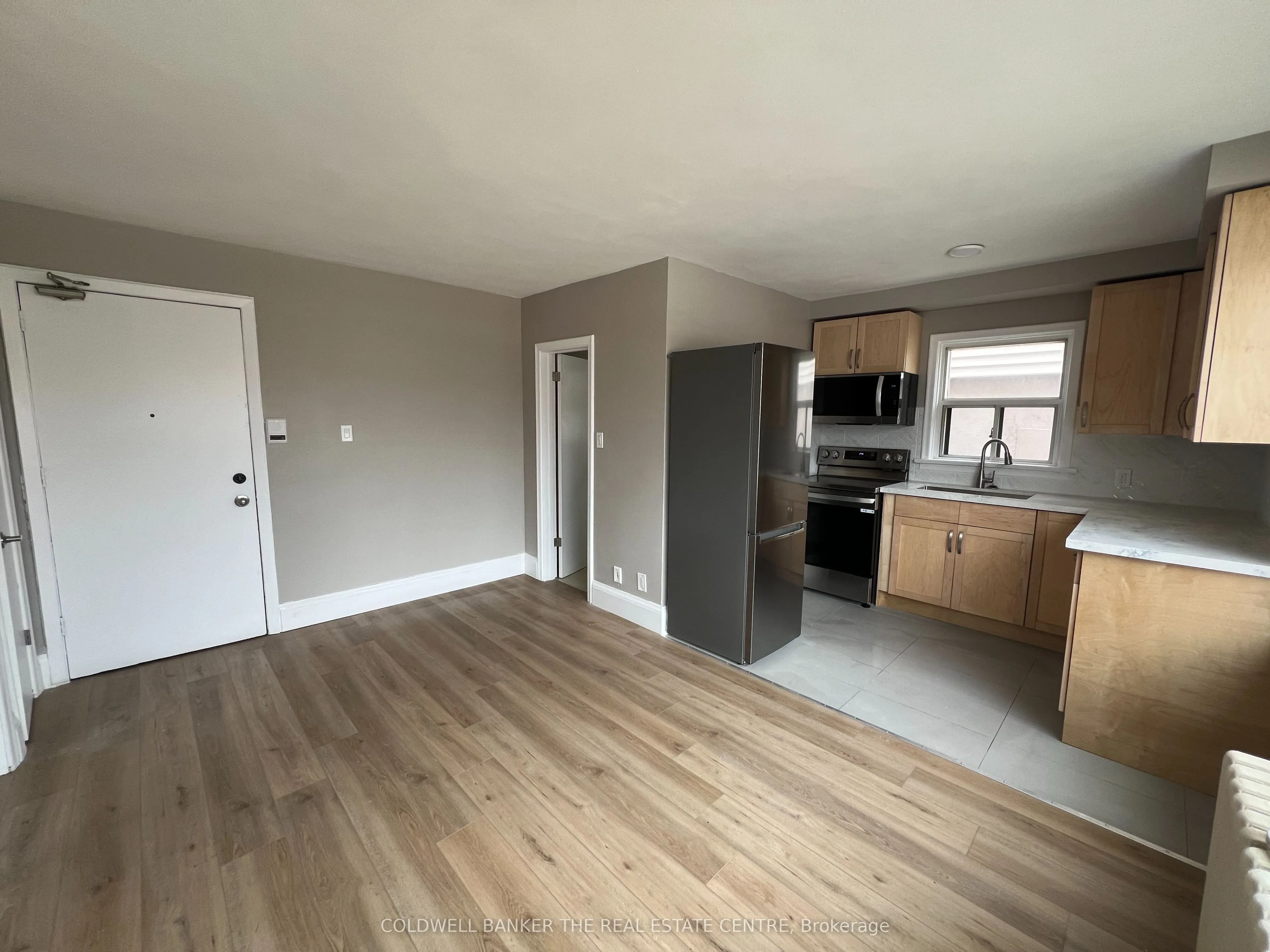 108 Grandville Avenue #4