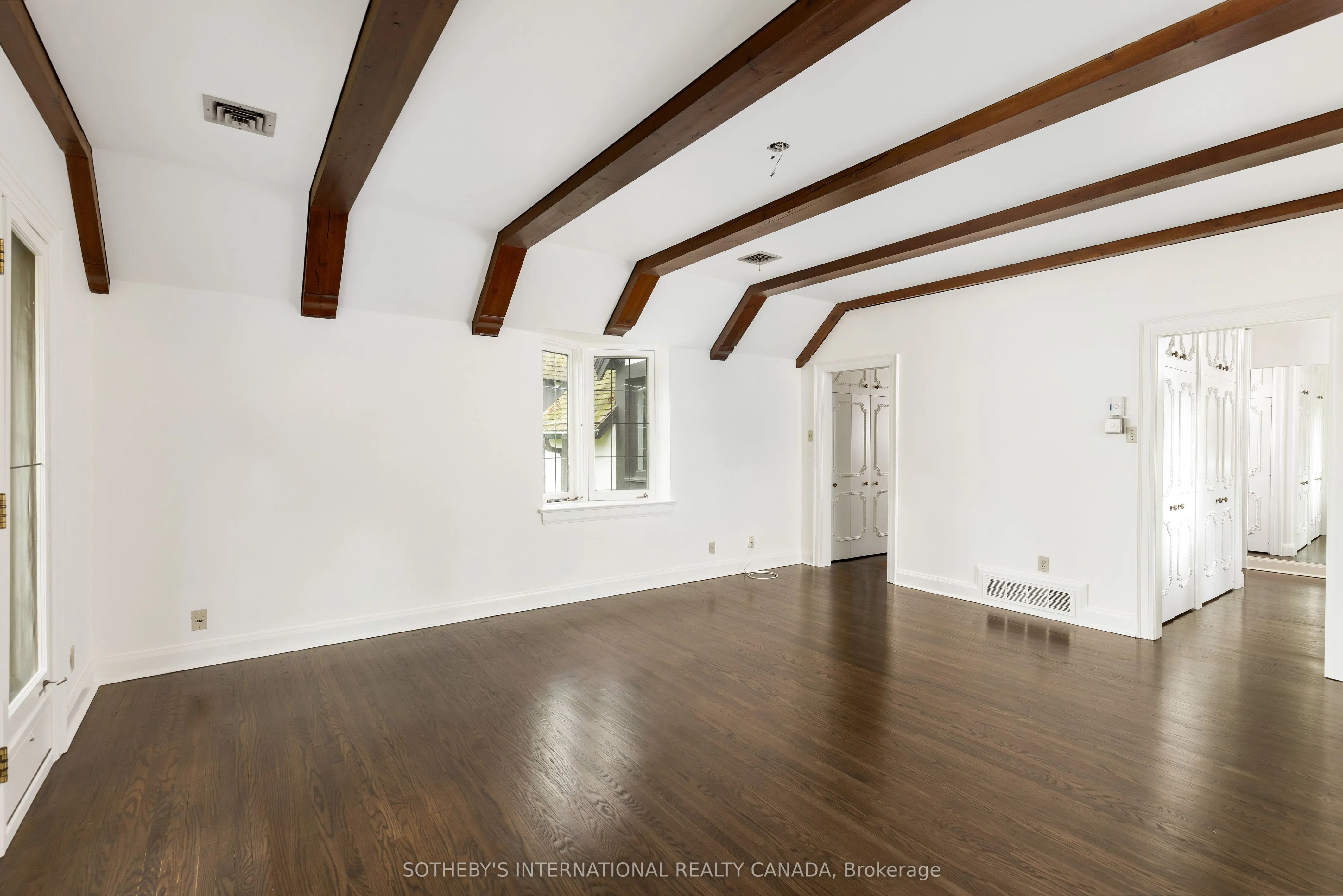 38 Edenbrook Hill