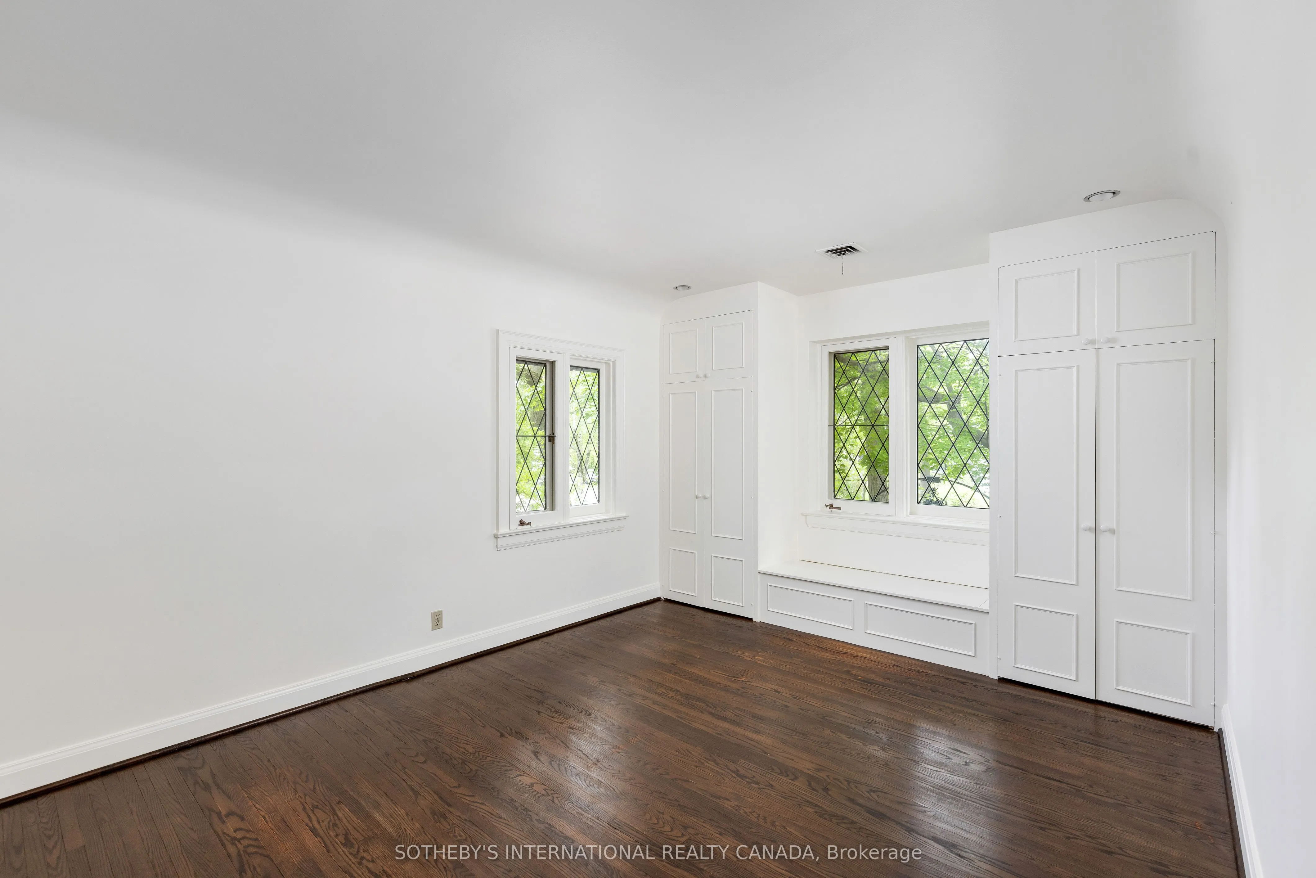 38 Edenbrook Hill
