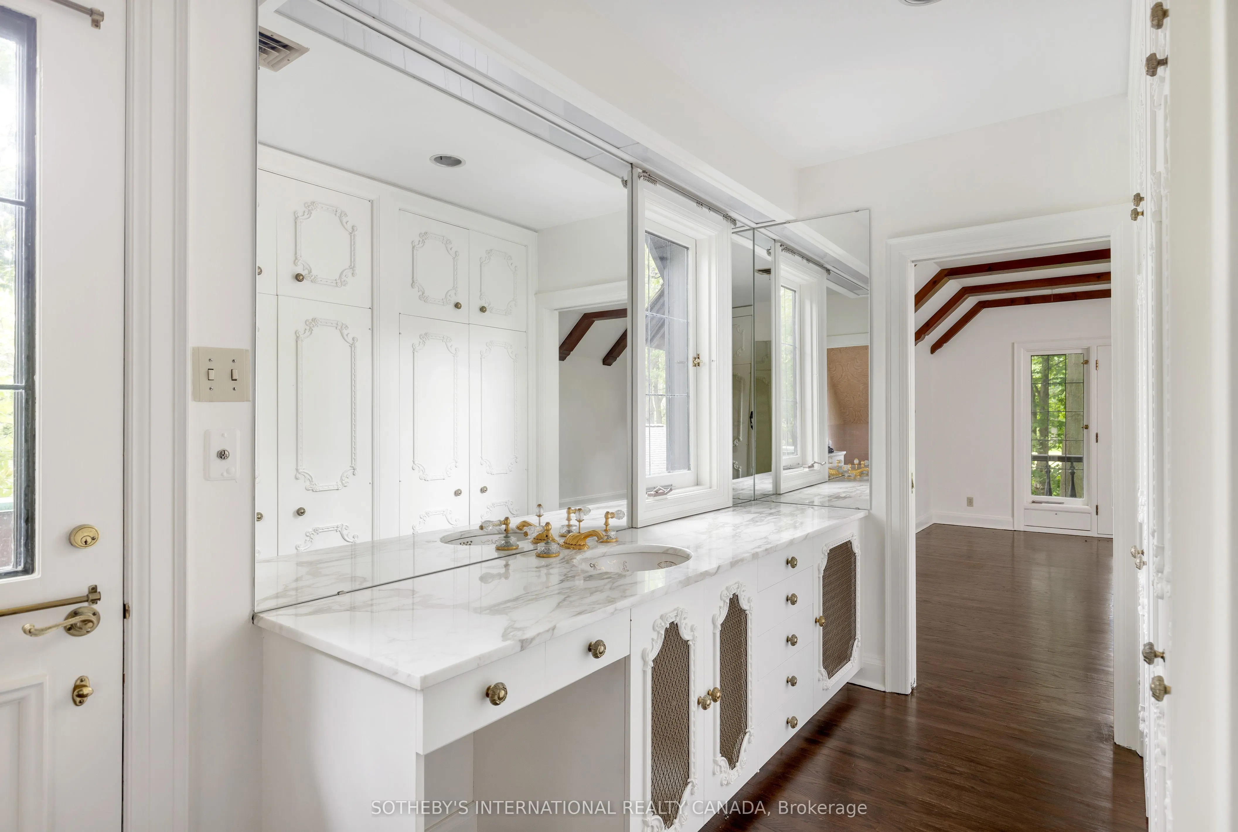 38 Edenbrook Hill