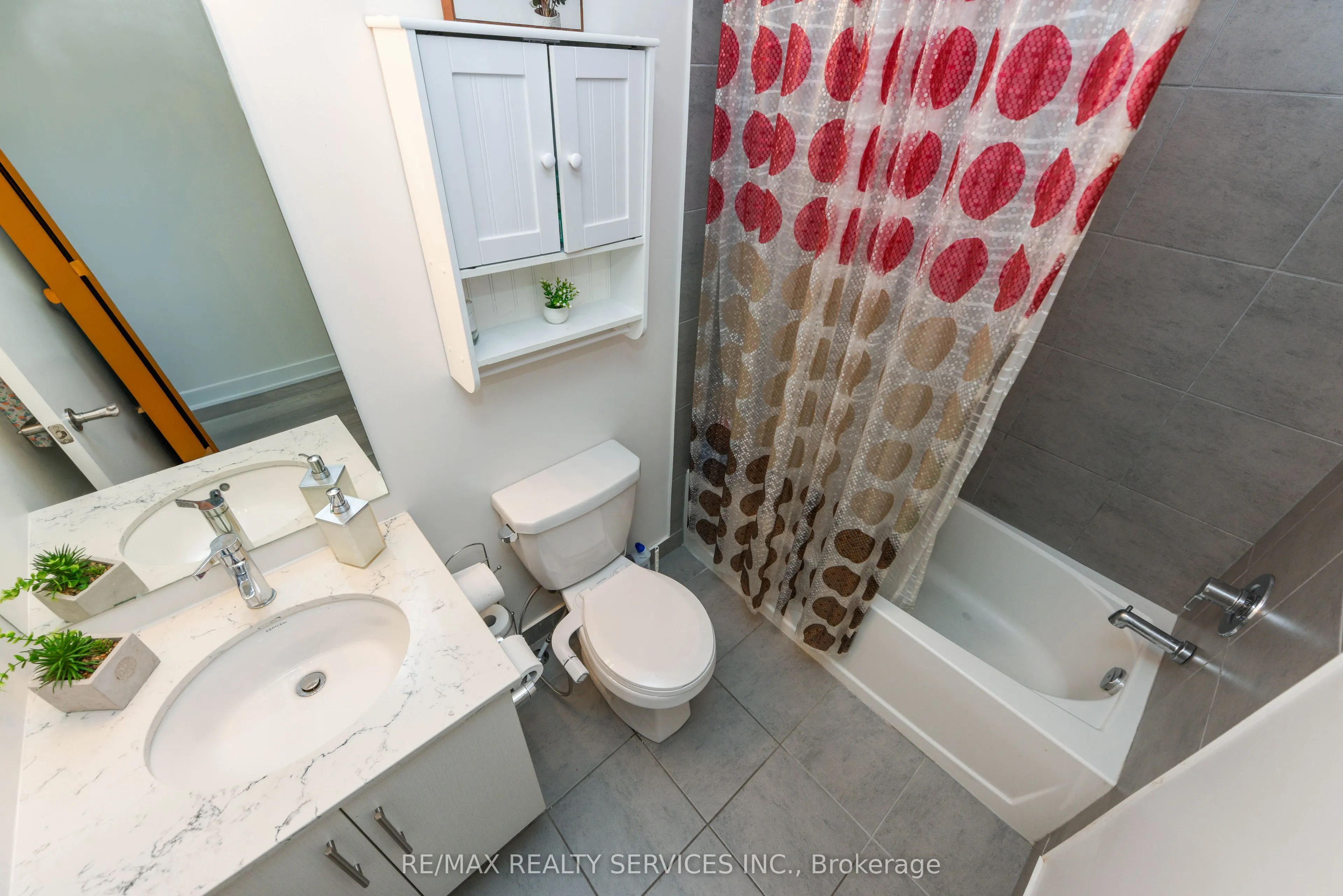 3476 Widdicombe Way #8