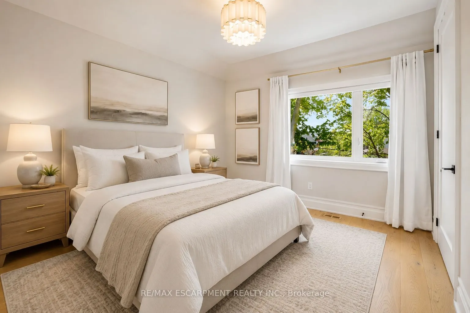 38A Maple Avenue N
