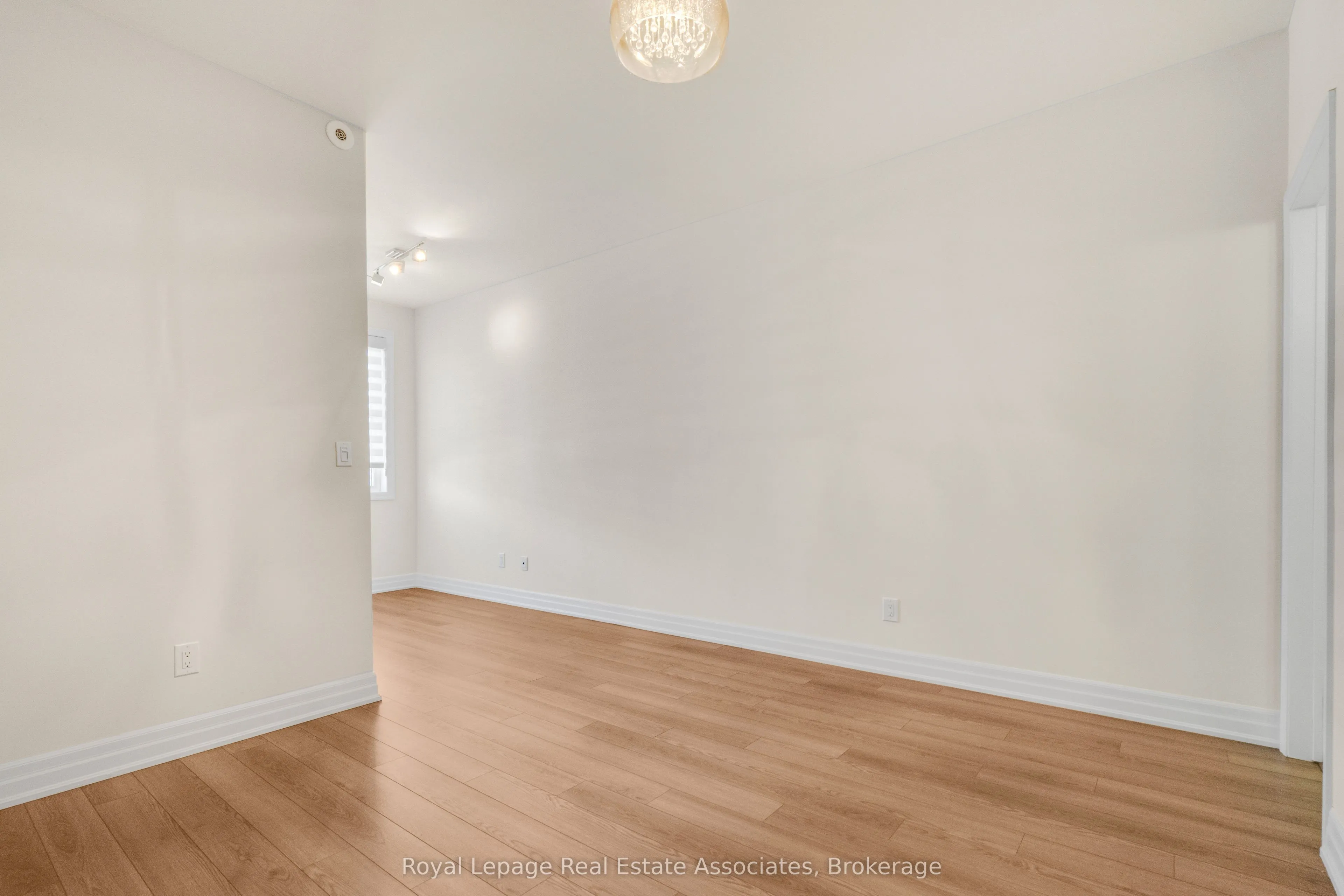 657 Cricklewood Drive #511