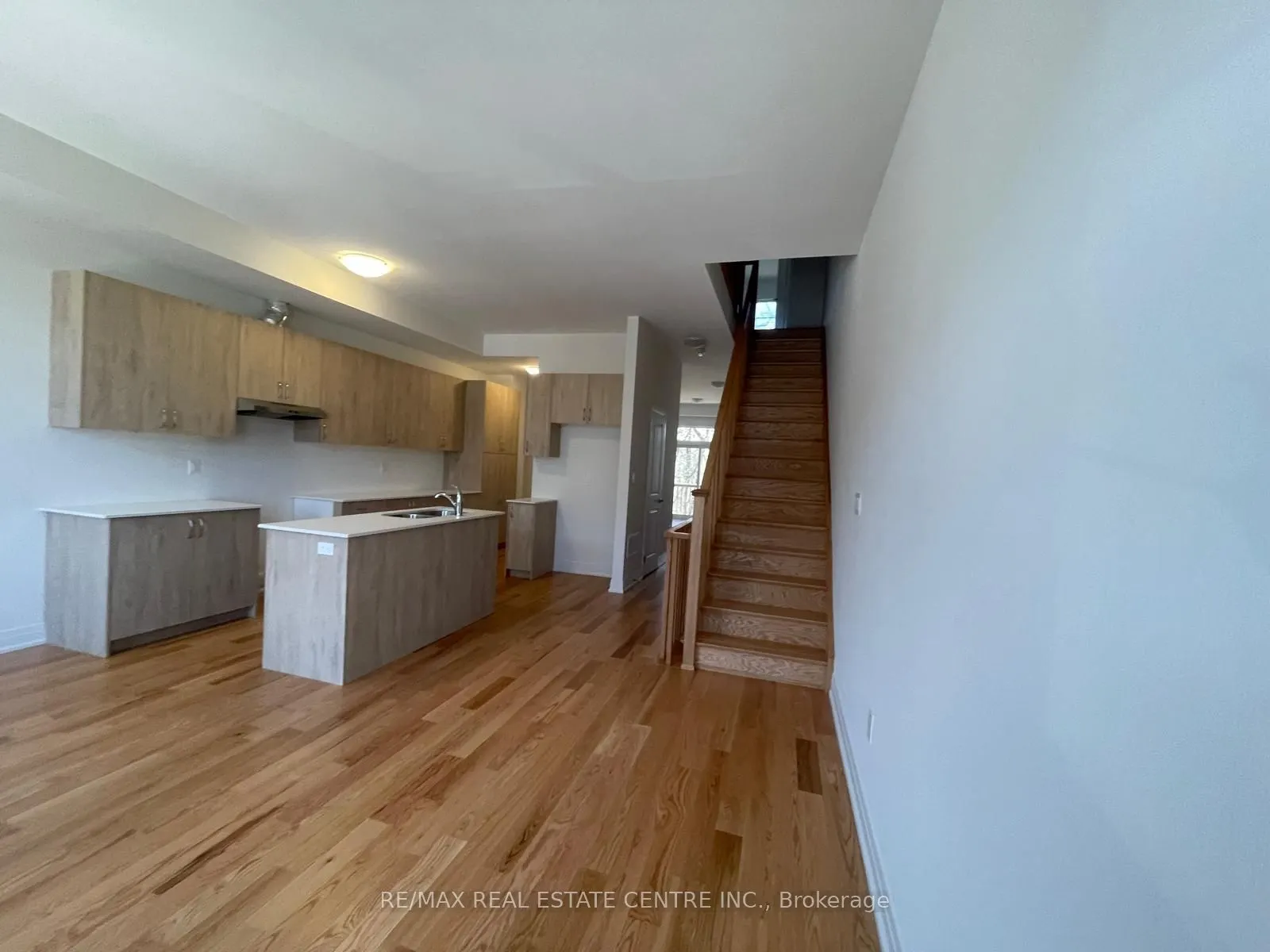 86 Salina Street