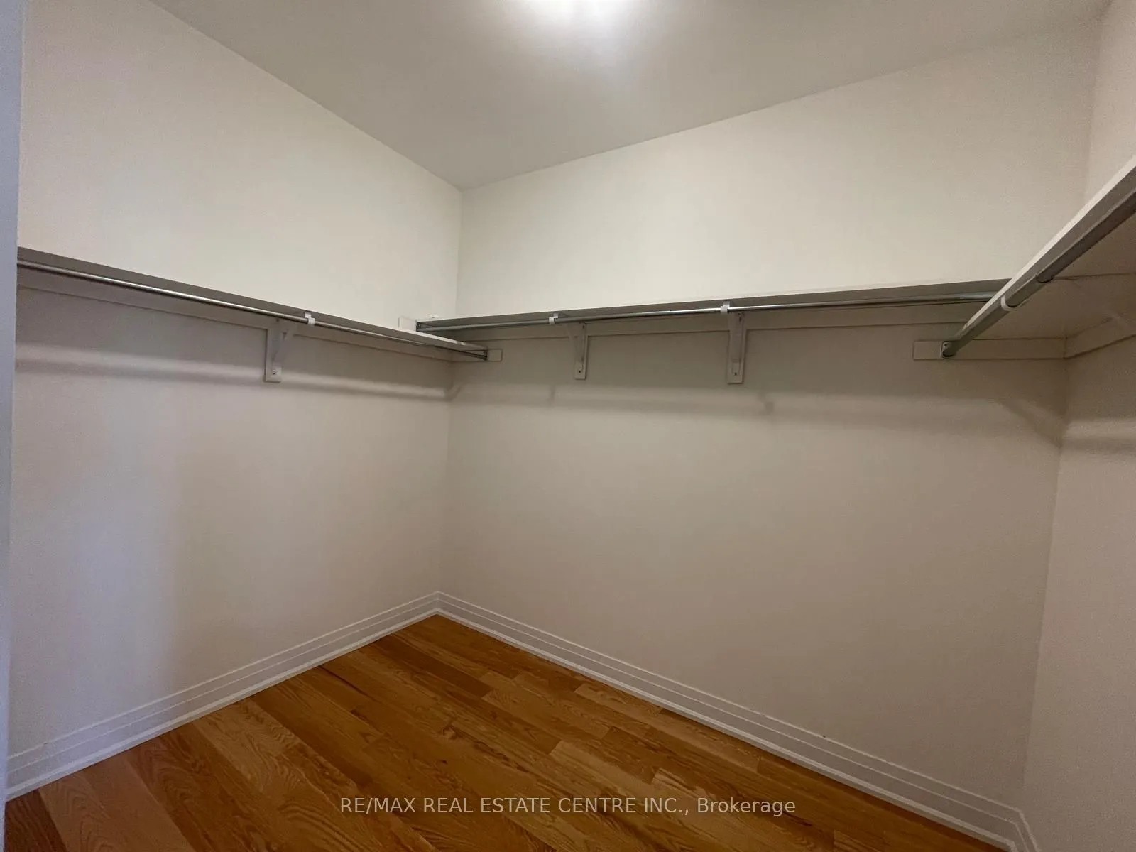 86 Salina Street