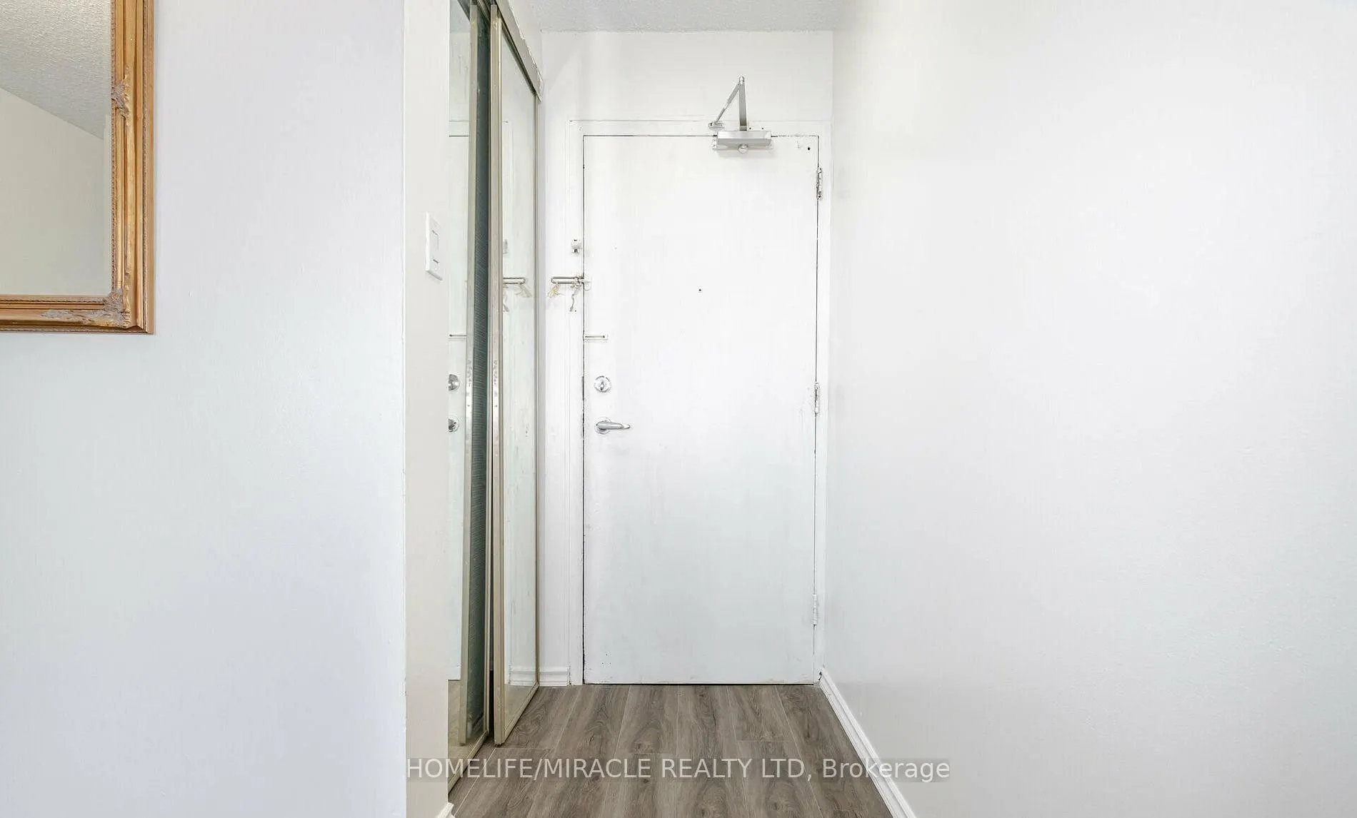 4673 Jane Street #517