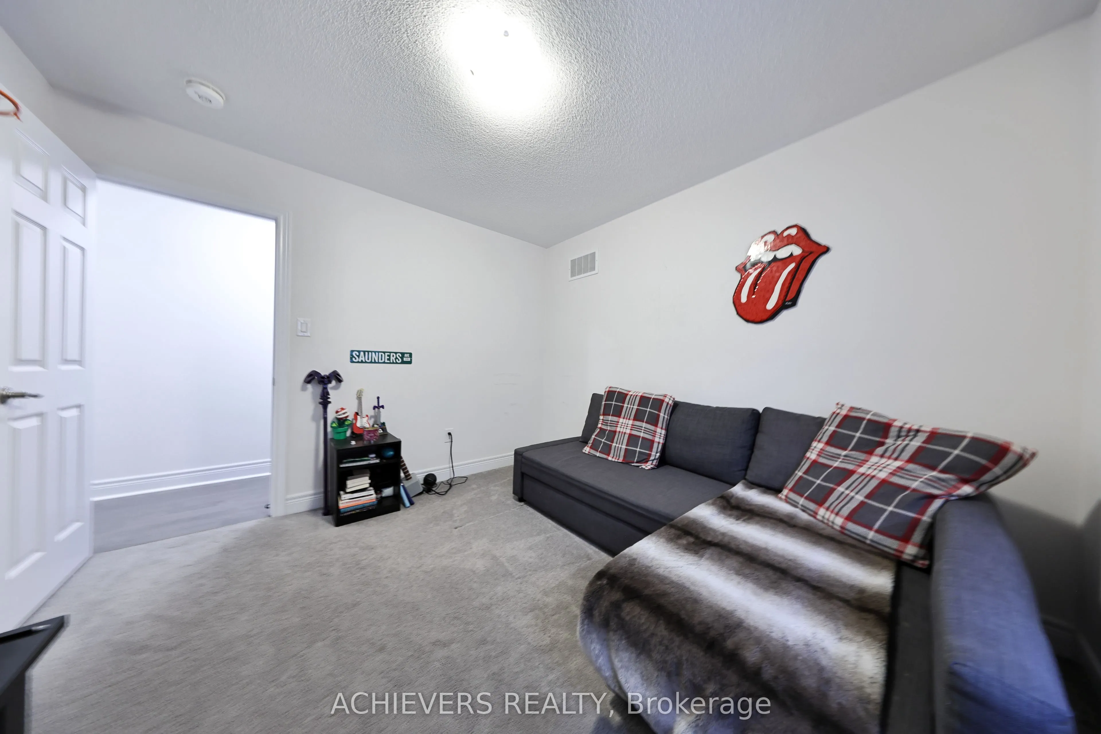 52 Branigan Crescent