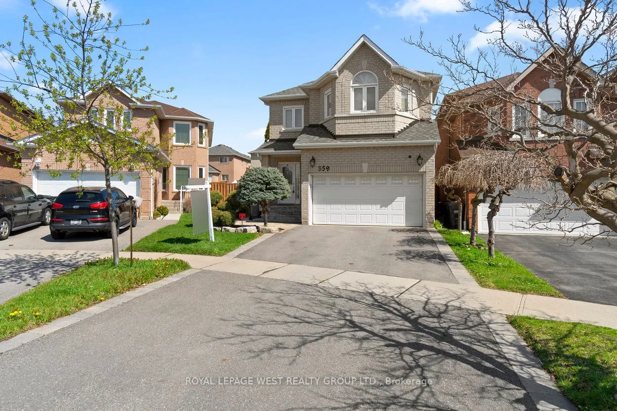 859 Mays Crescent