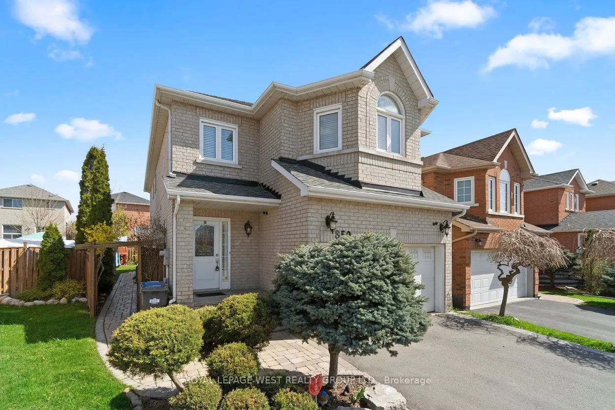 859 Mays Crescent