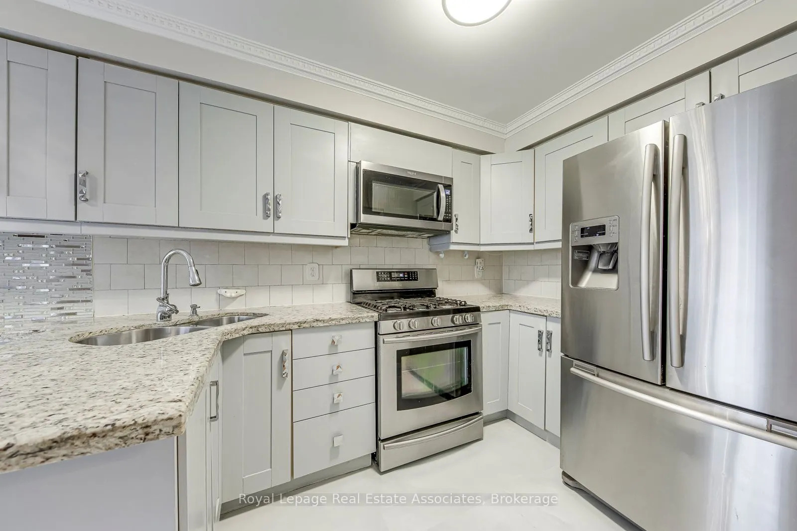 6978 Lisanne Court